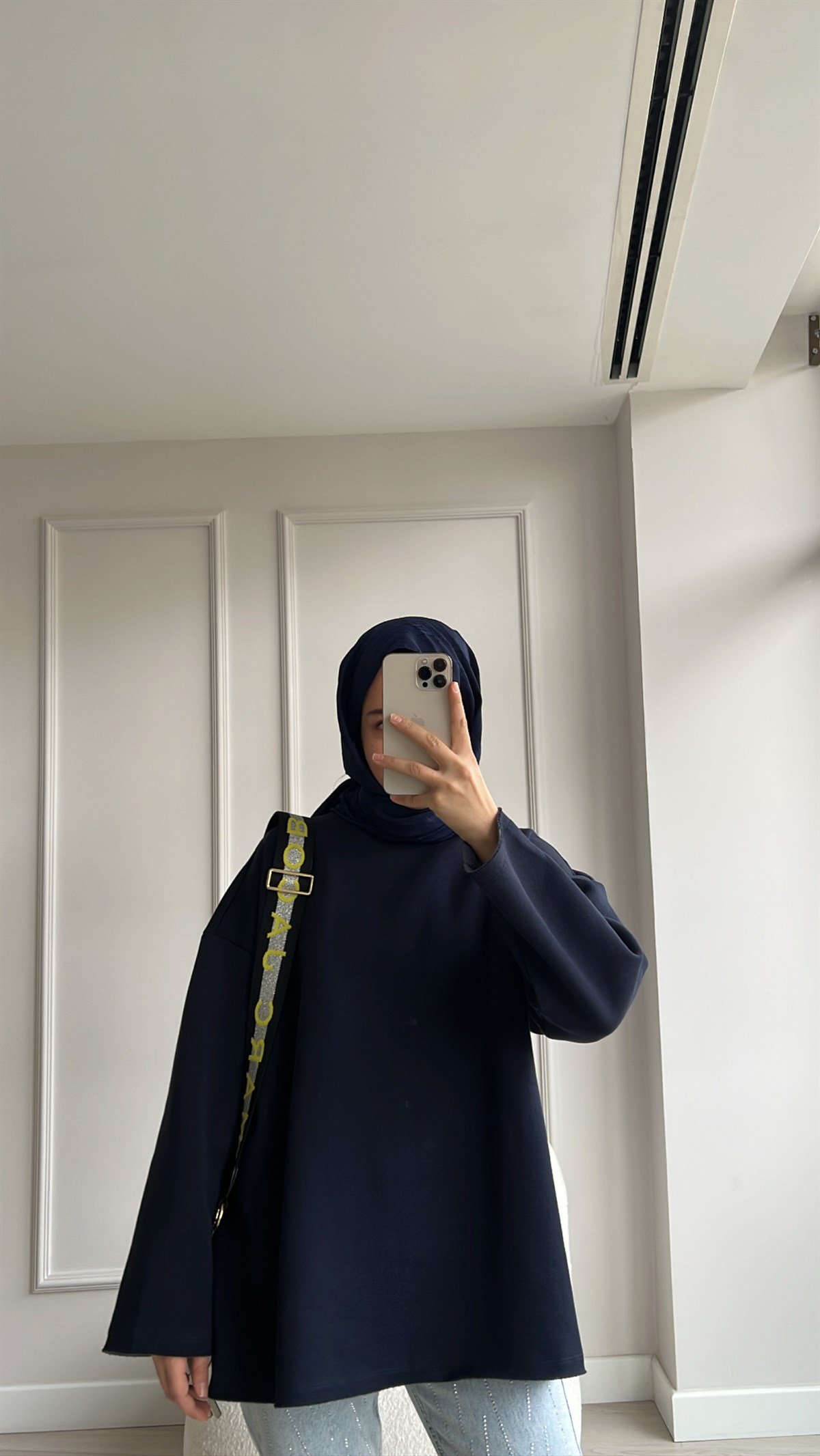 Basic Bisiklet Yaka Sweatshirt - Laci
