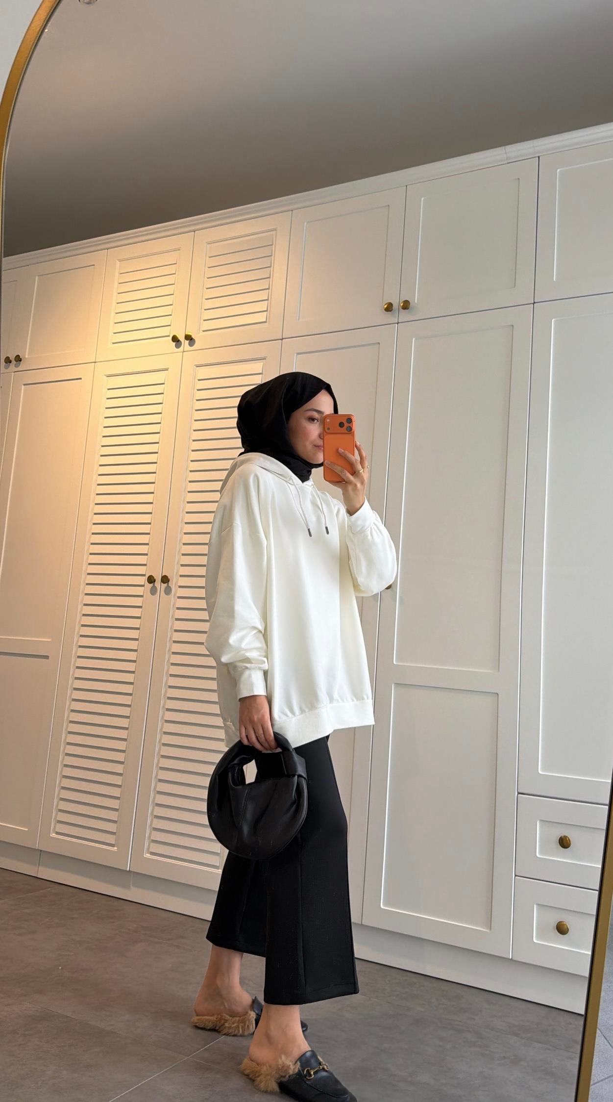 Basic Kapüşonlu Sweatshirt Ekru