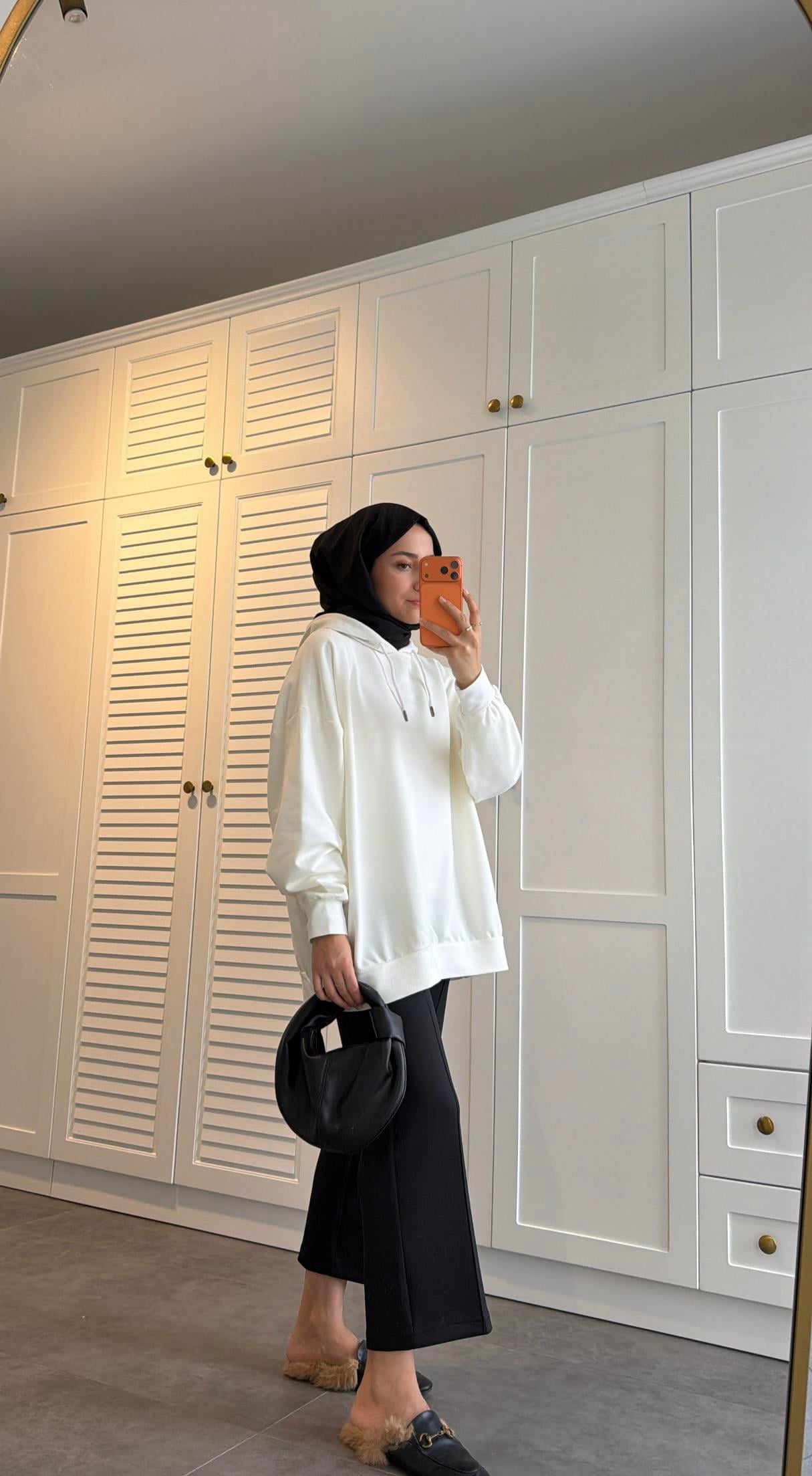 Basic Kapüşonlu Sweatshirt Ekru