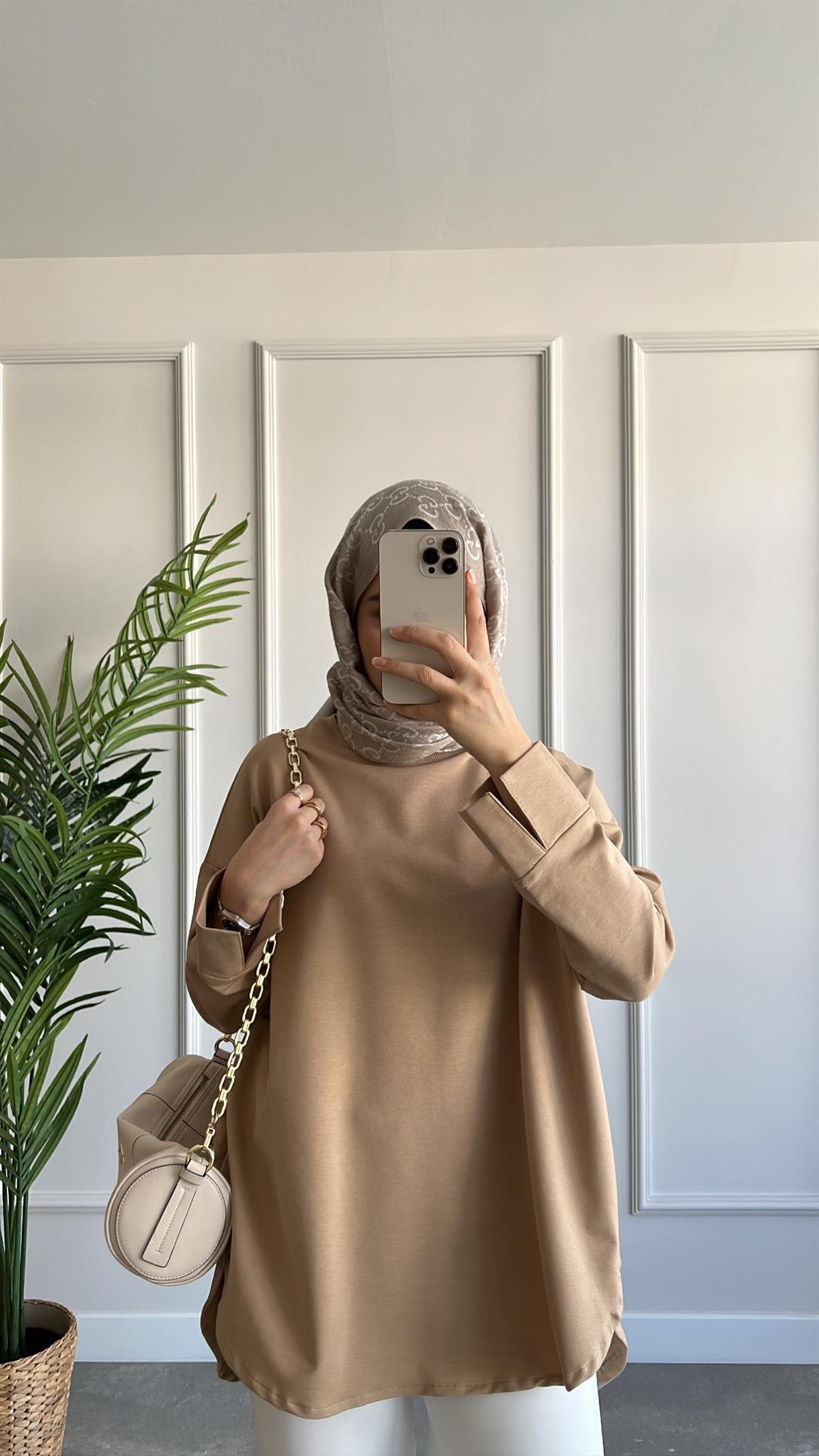Basic Sweatshirt