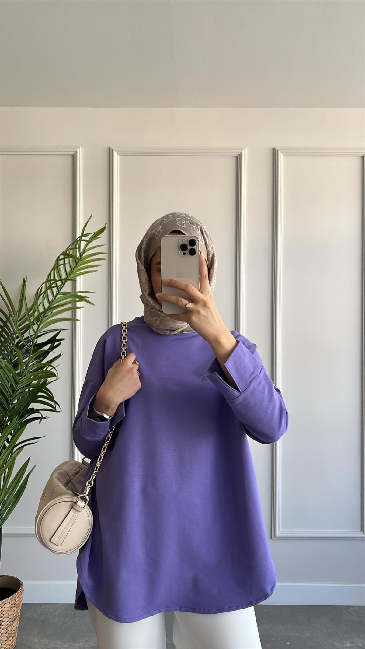 Basic Sweatshirt