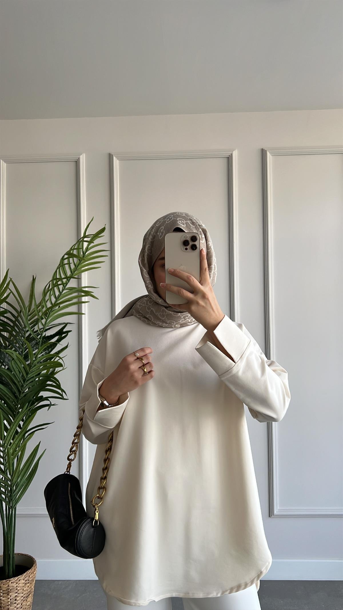 Basic Sweatshirt