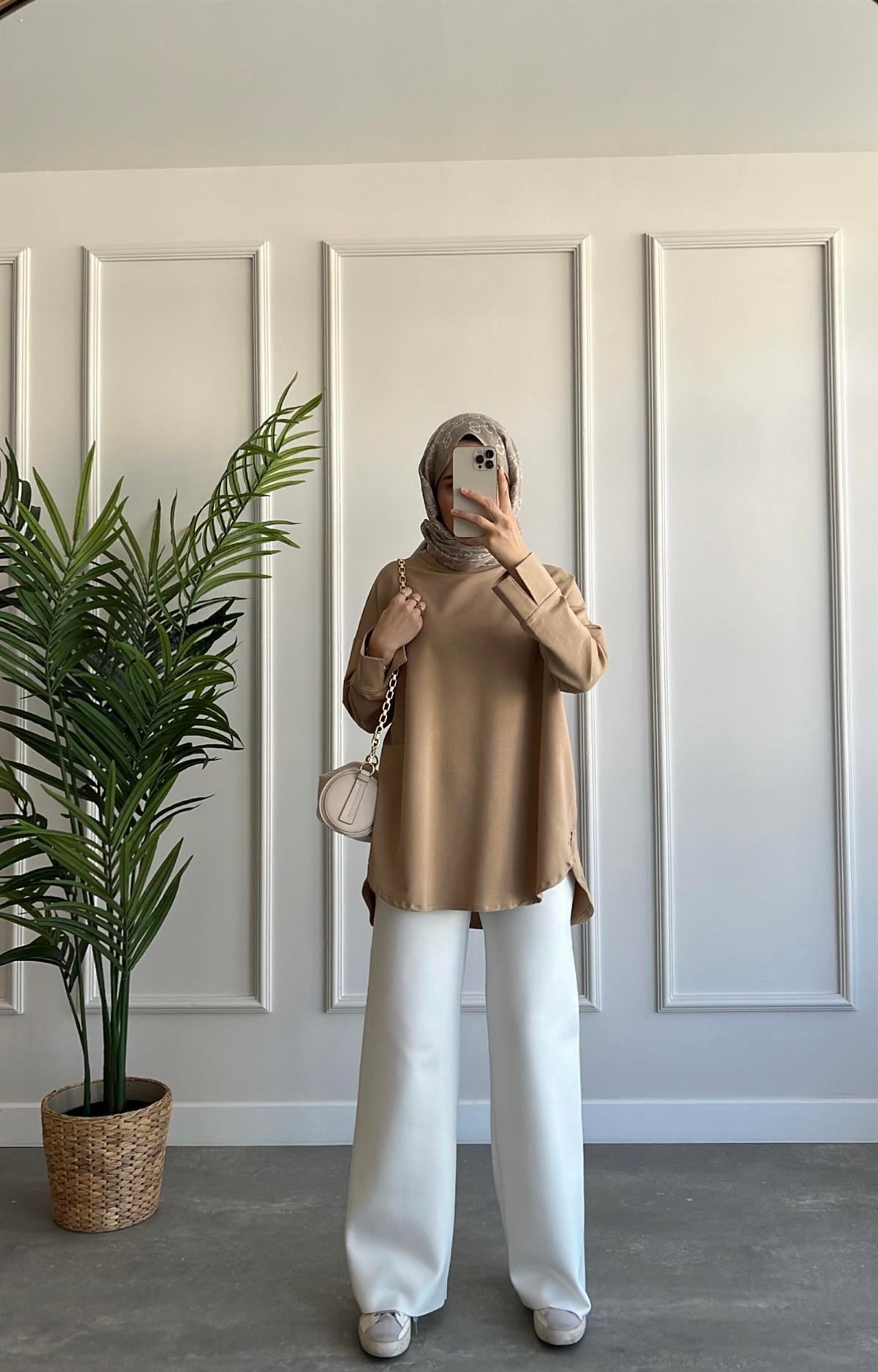 Basic Sweatshirt