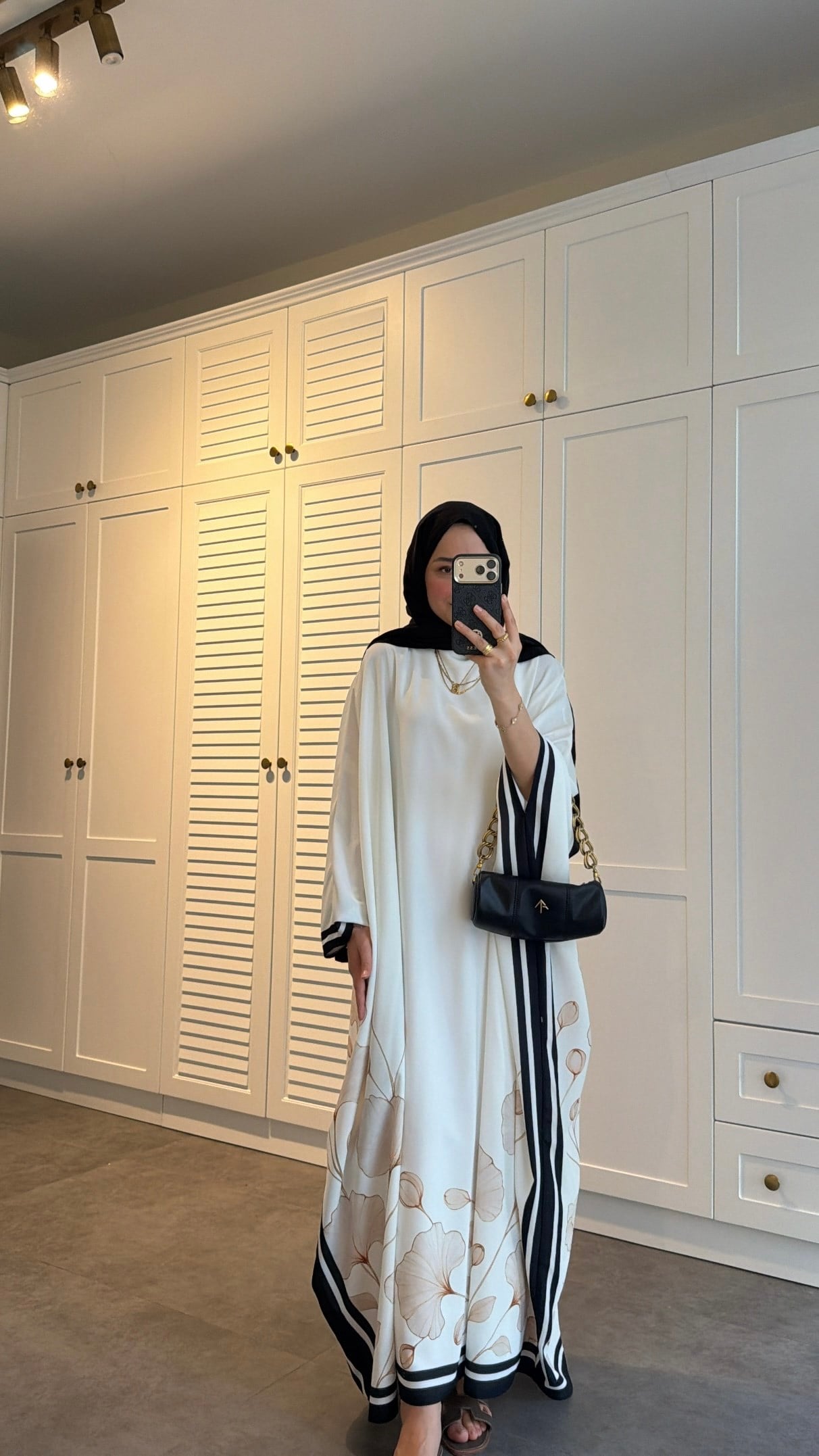 Çiçekli Kaftan Elbise 