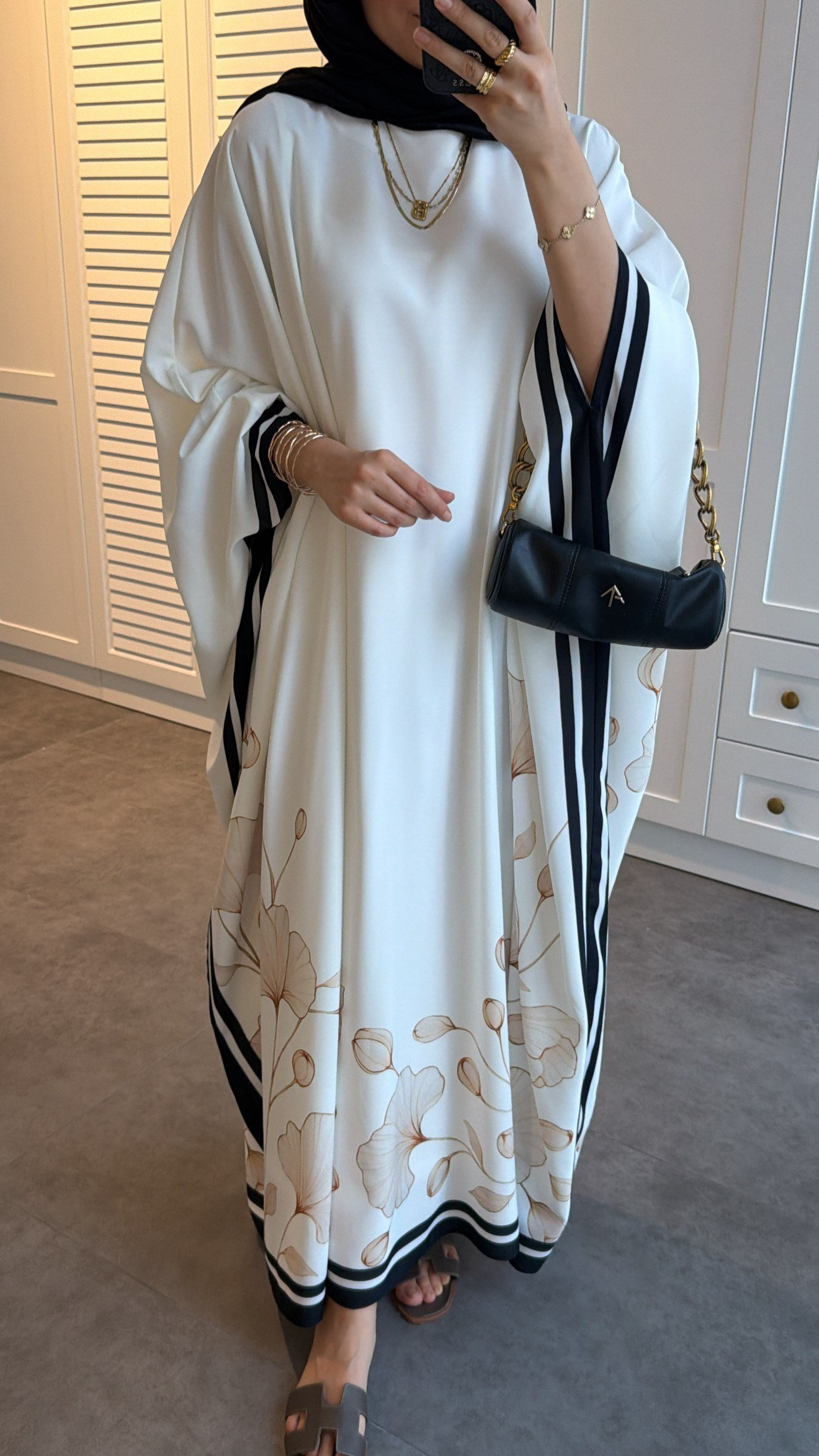 Çiçekli Kaftan Elbise 