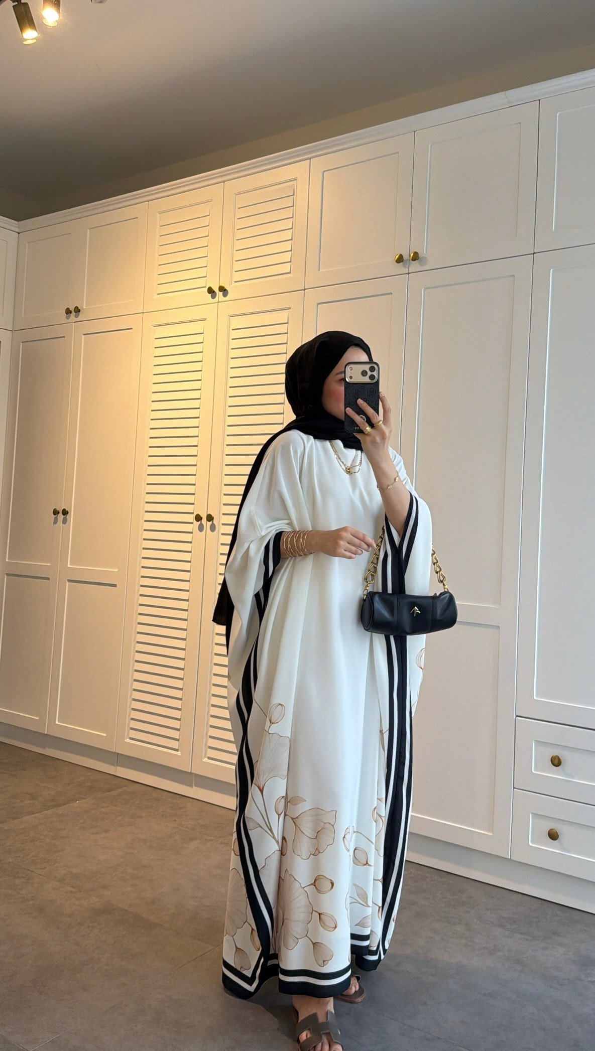 Çiçekli Kaftan Elbise 