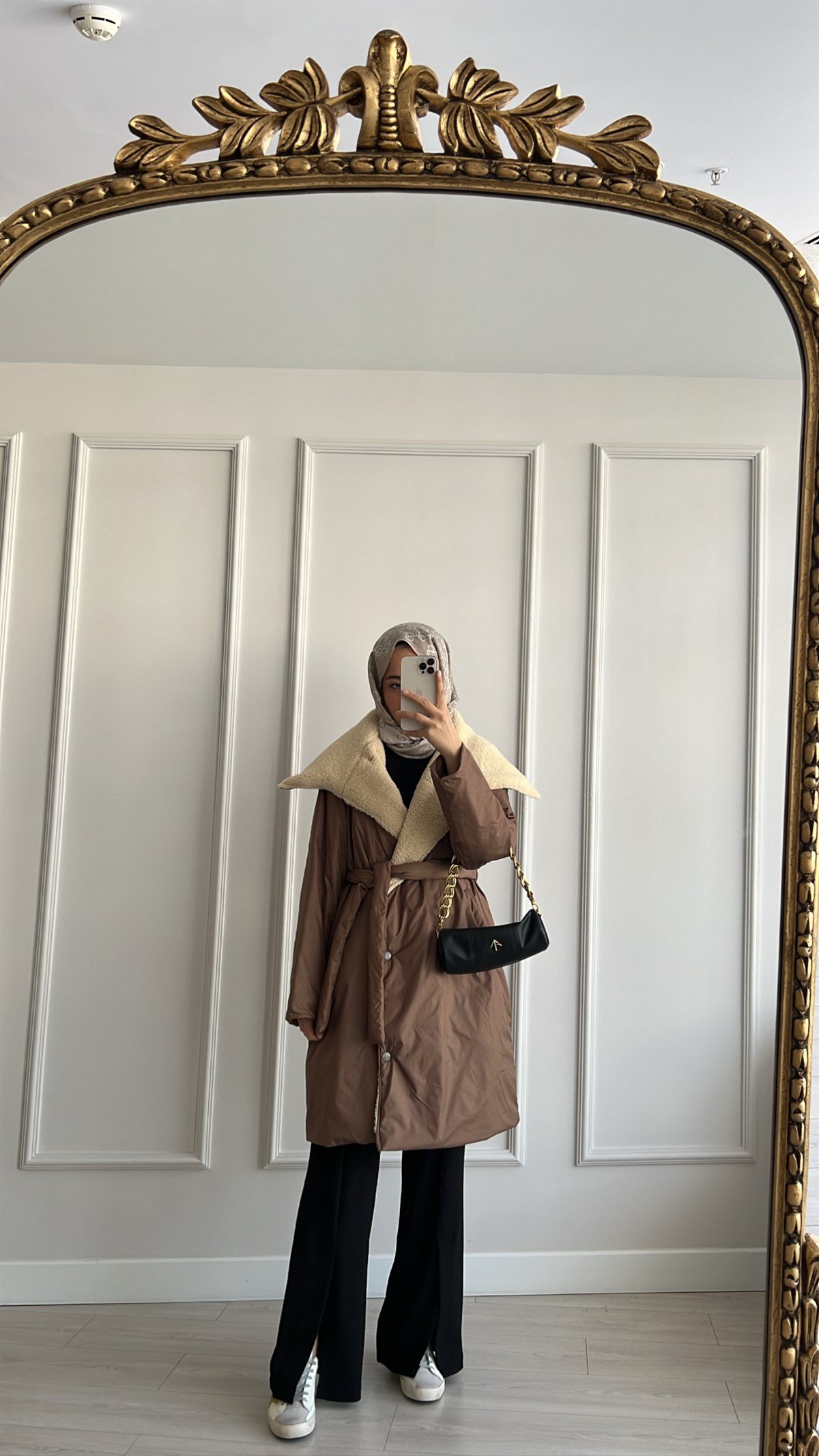 Çıt Çıt Detaylı Şişme Mont 