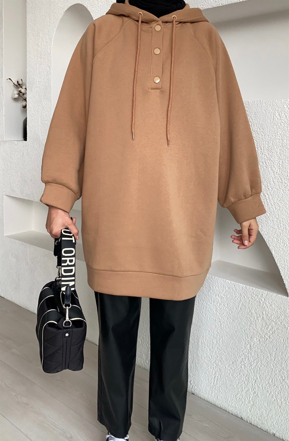 Çıt Çıt Detaylı Sweatshirt 