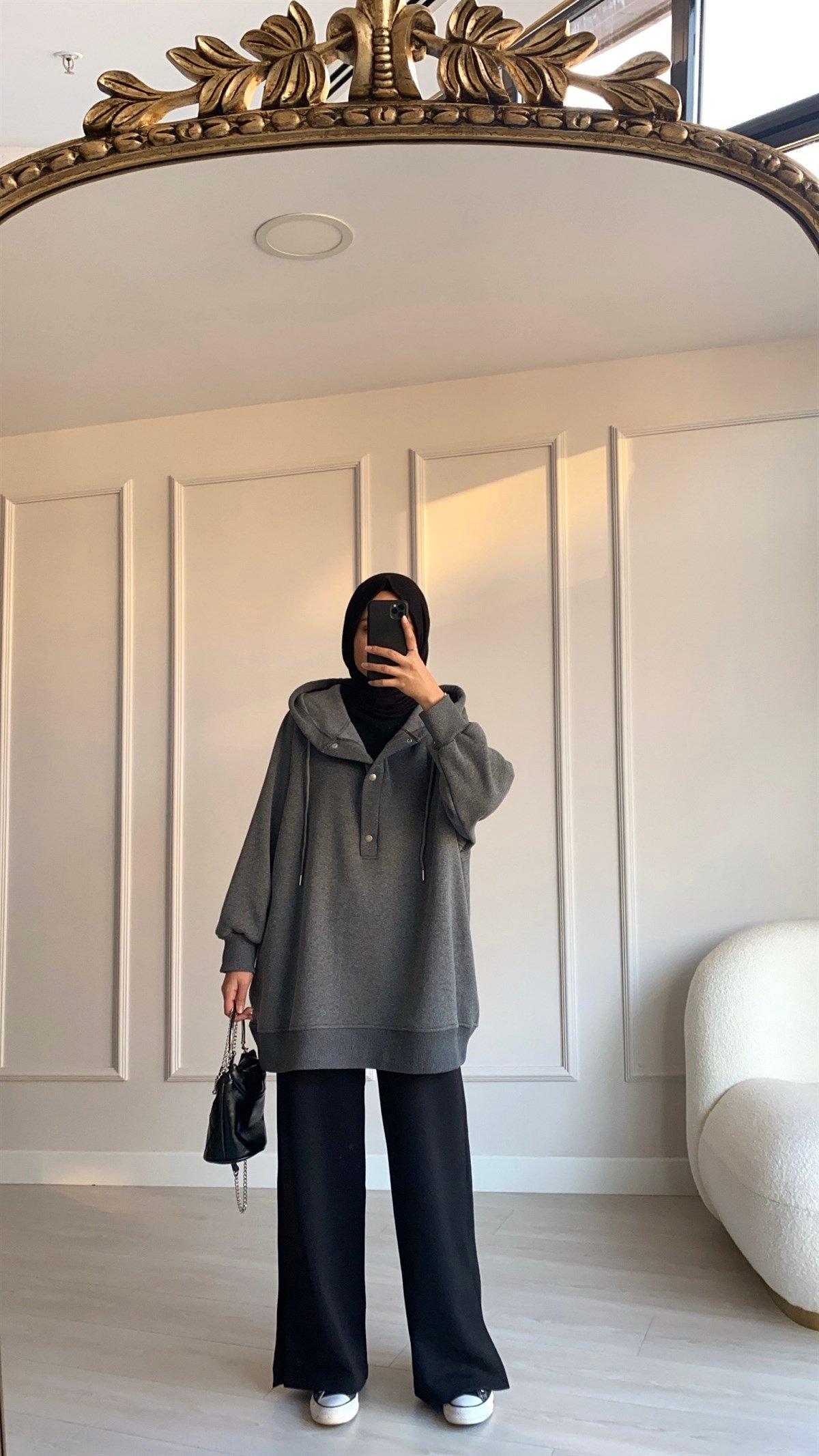 Çıt Çıt Detaylı Sweatshirt 