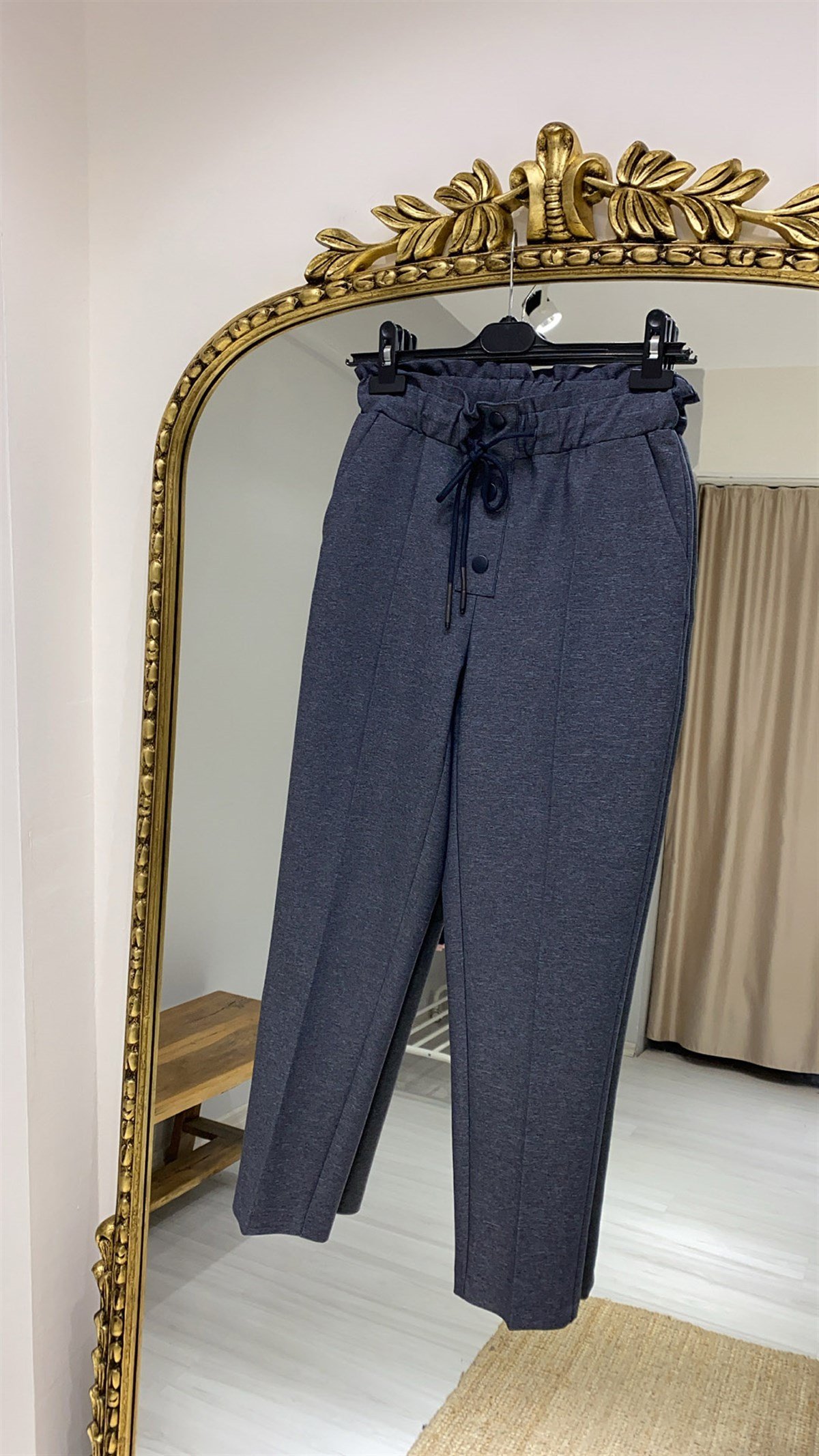 Çıtçıt Detaylı Havuç Pantolon