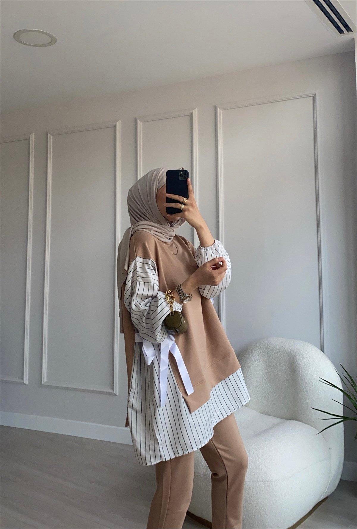Çizgili Keten Detaylı Takım