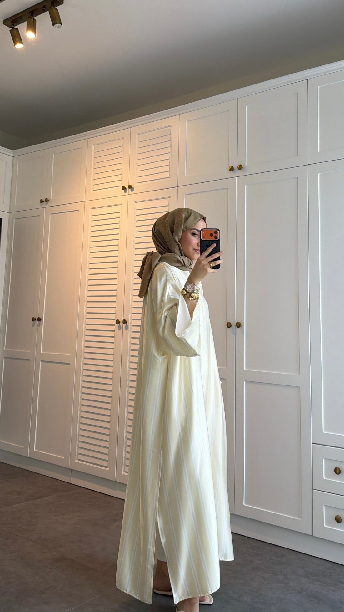 Çizgili Saten Yırtmaçlı Tunik Butter Yellow