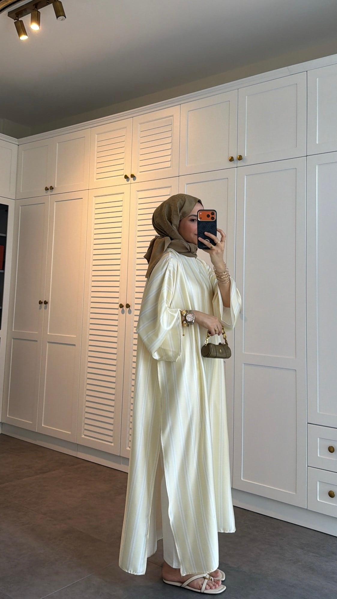 Çizgili Saten Yırtmaçlı Tunik Butter Yellow