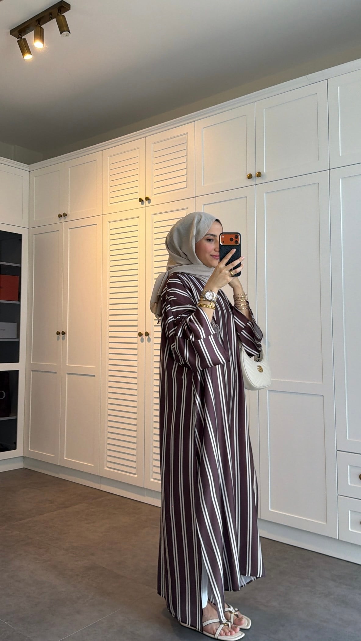 Çizgili Saten Yırtmaçlı Tunik Kahve