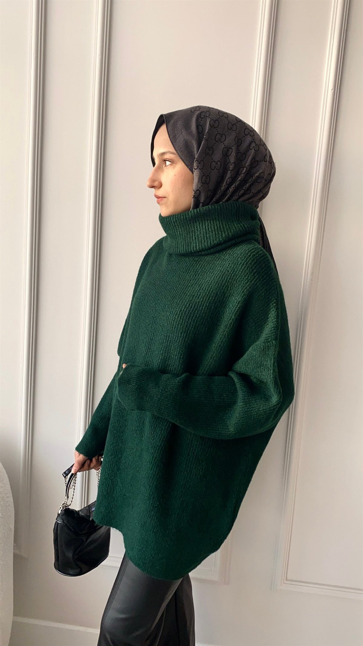 Degaje Yaka Yeşil Kazak