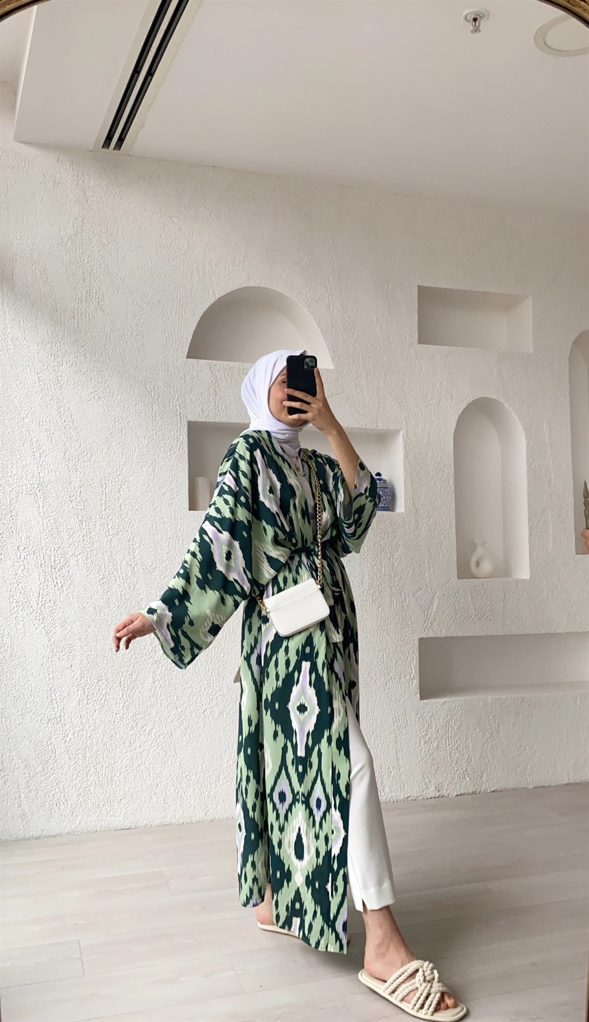 Desenli Kuşaklı Kimono