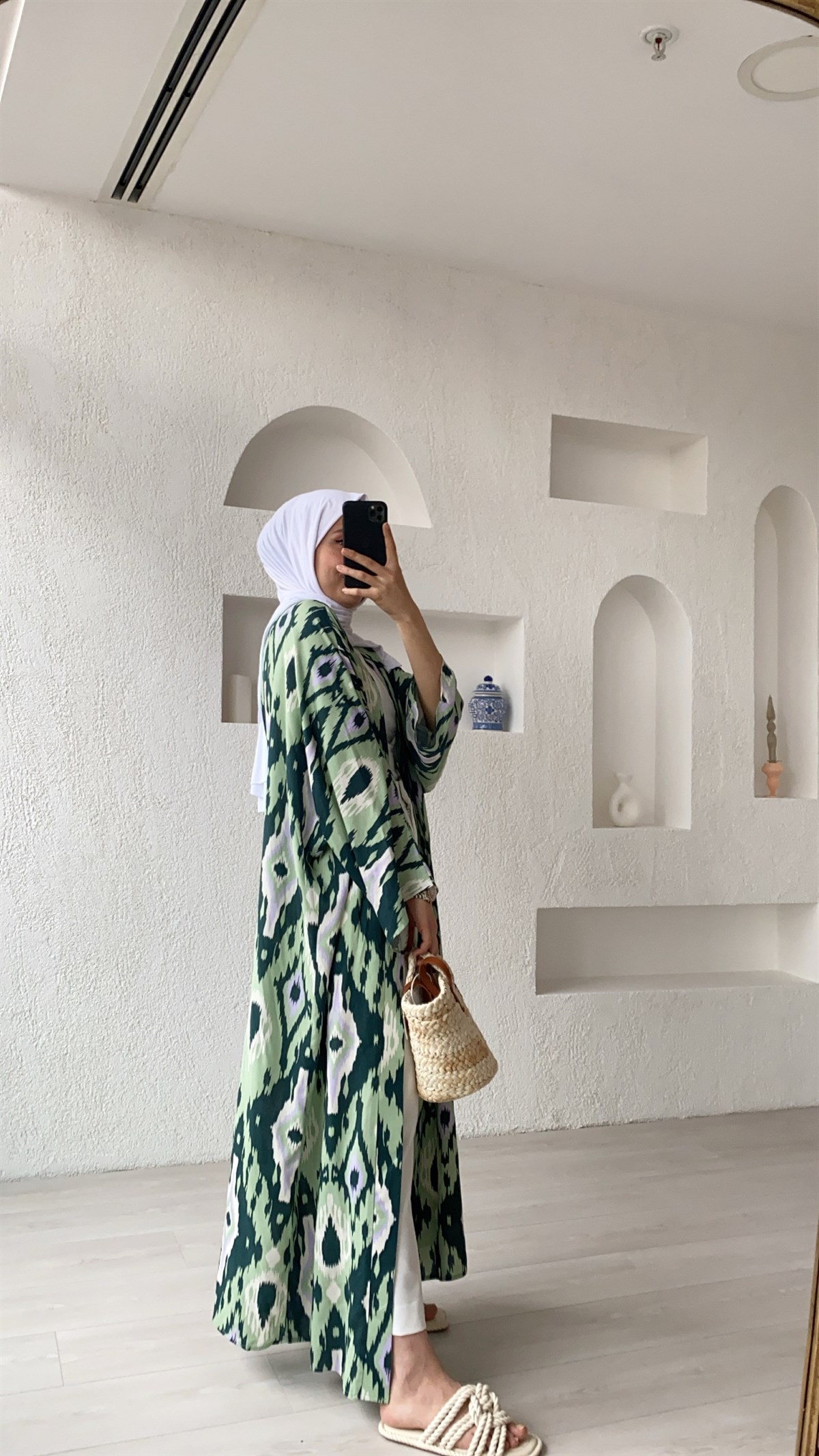 Desenli Kuşaklı Kimono