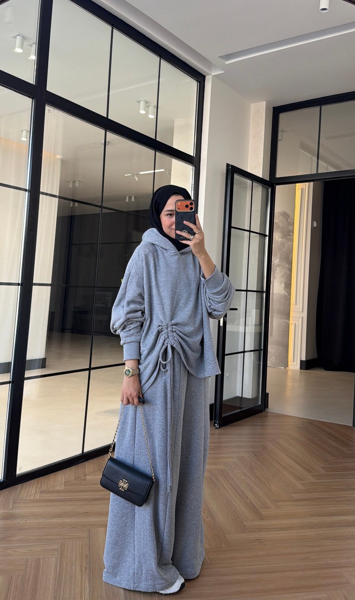 Dikiş Detaylı Takım Gri