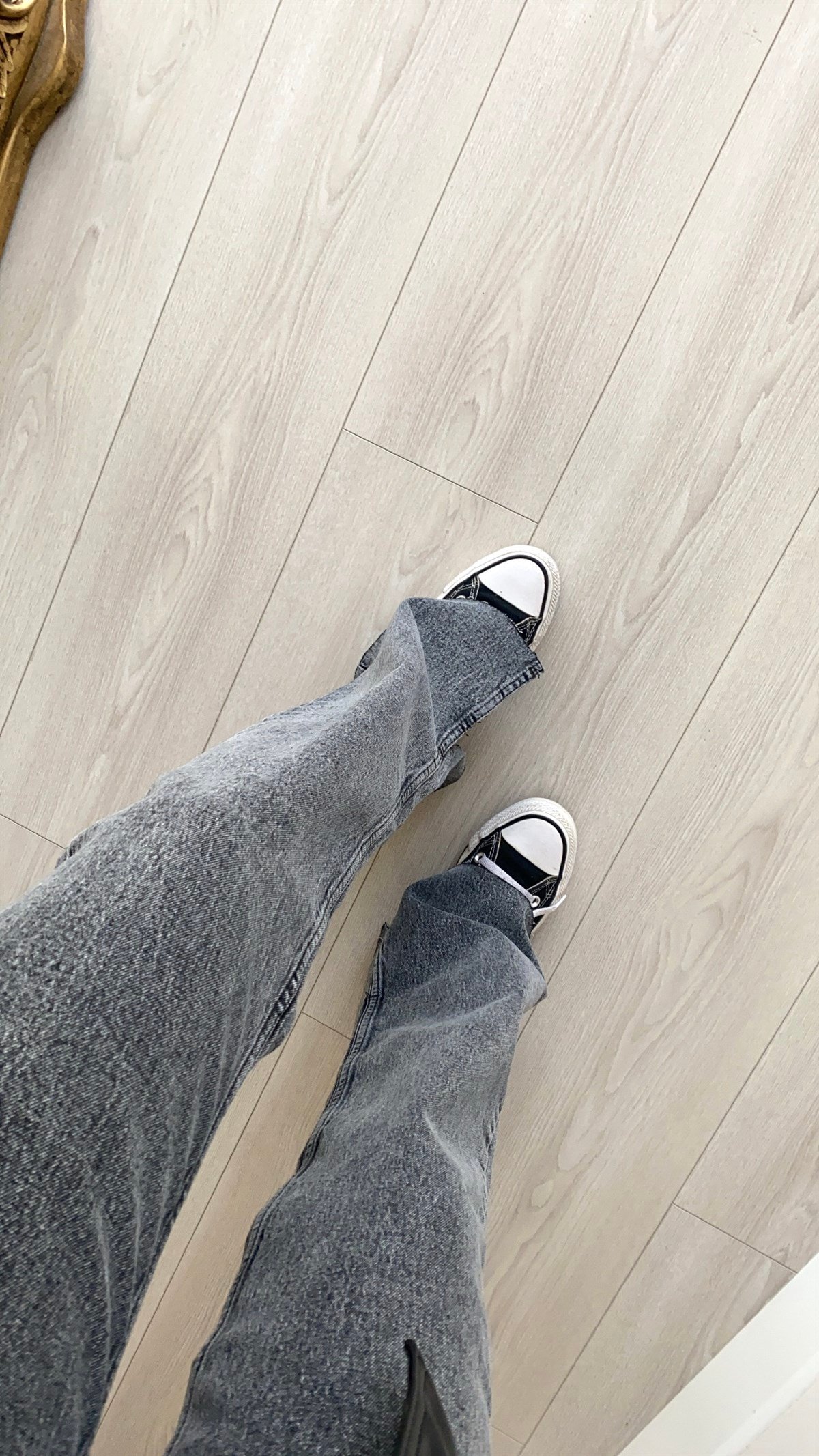 Dilvin Yırtmaç Detaylı Jean