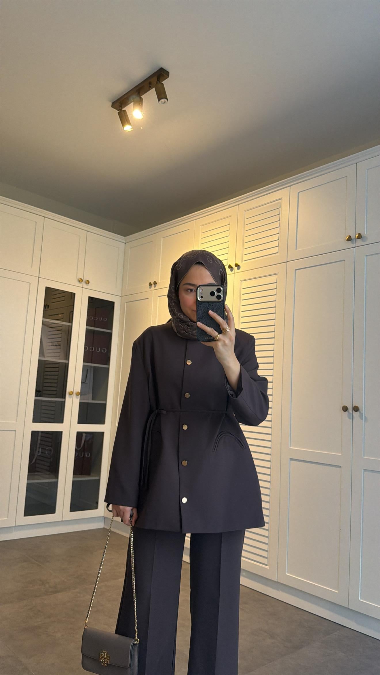Düğme Detaylı Pantolon Takım Kahve