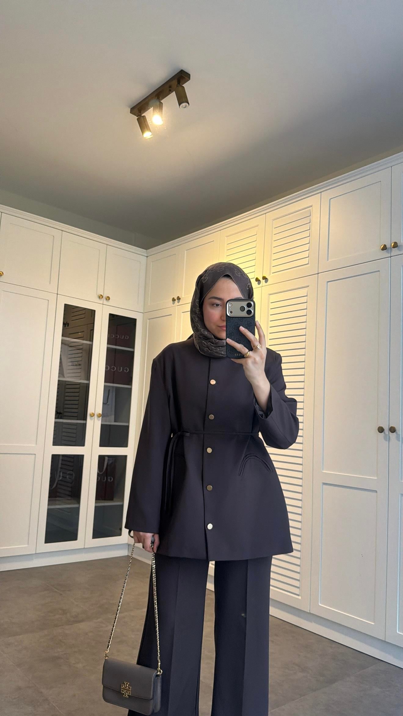 Düğme Detaylı Pantolon Takım Kahve