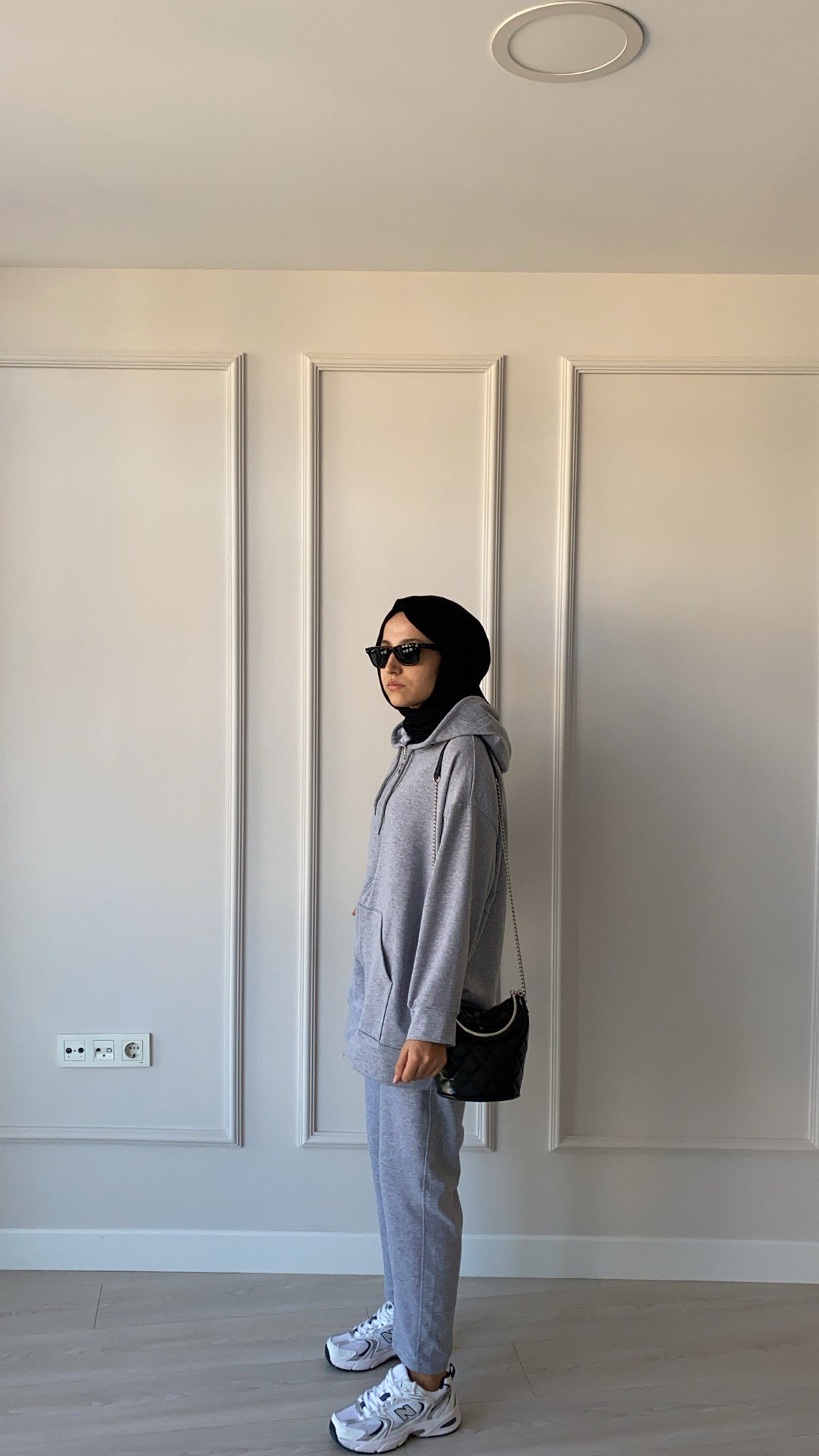 Fermuar Detaylı Eşofman Takımı
