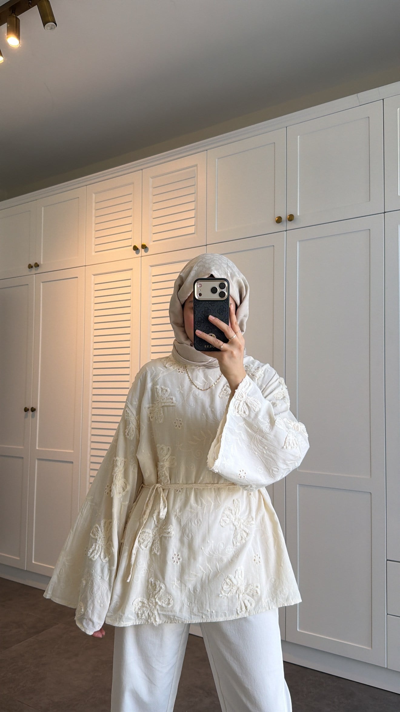 Güpürlü Oversize Bluz Ekru
