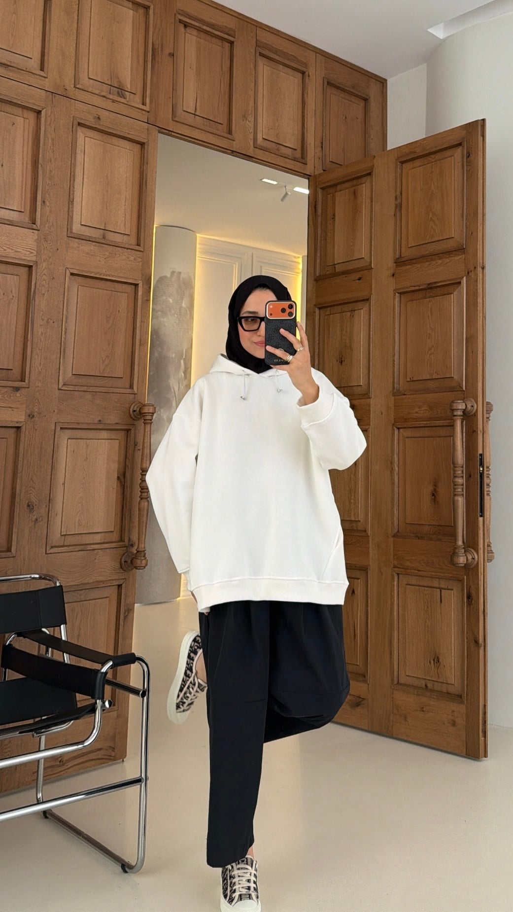 Kapüşonlu Oversize Sweat Beyaz 