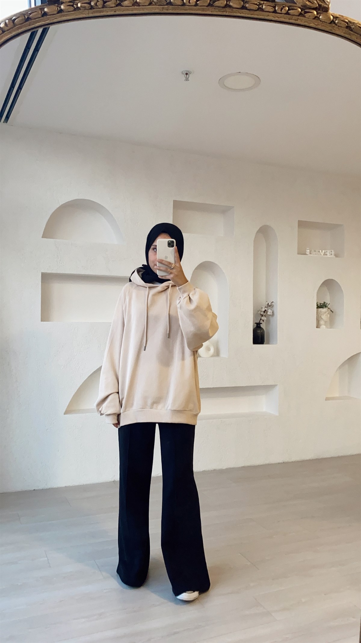 Kapüşonlu-Sweatshirt
