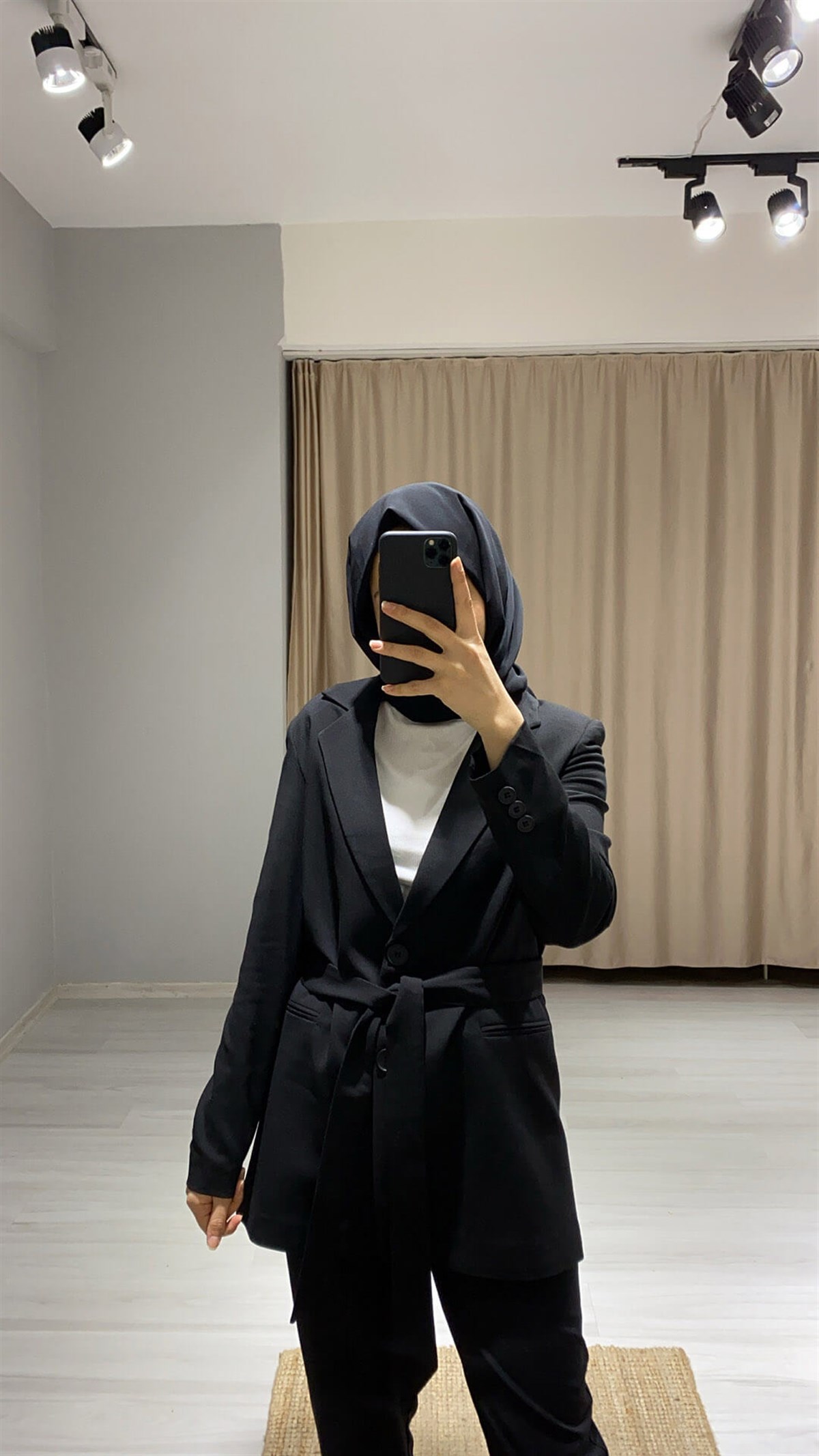 Kemer Detaylı Blazer Ceket 