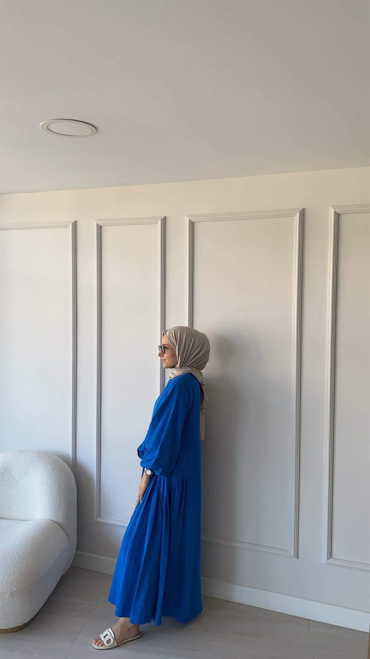 Kemer Detaylı Elbise