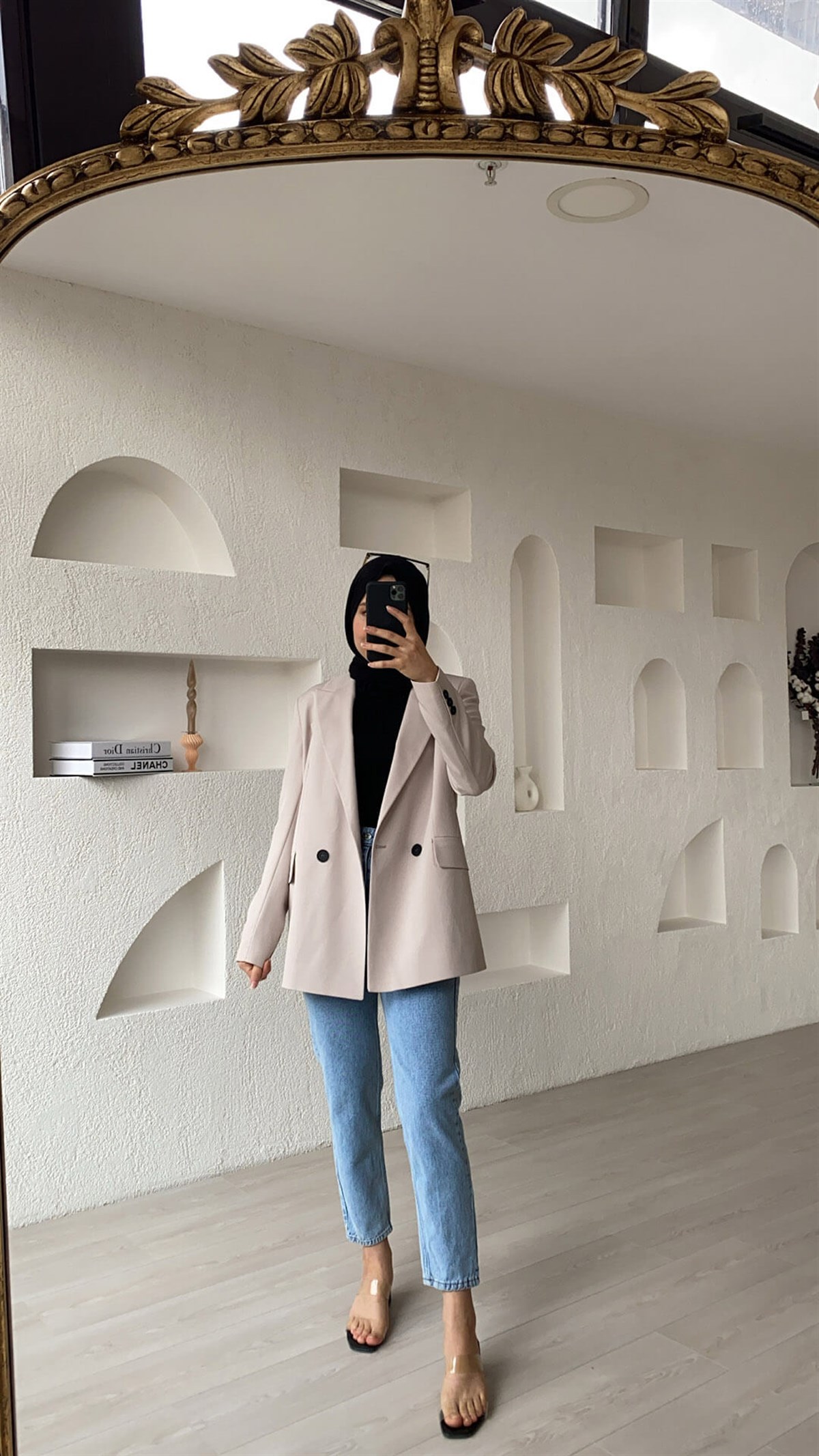 Kemer Detaylı Mom Jean