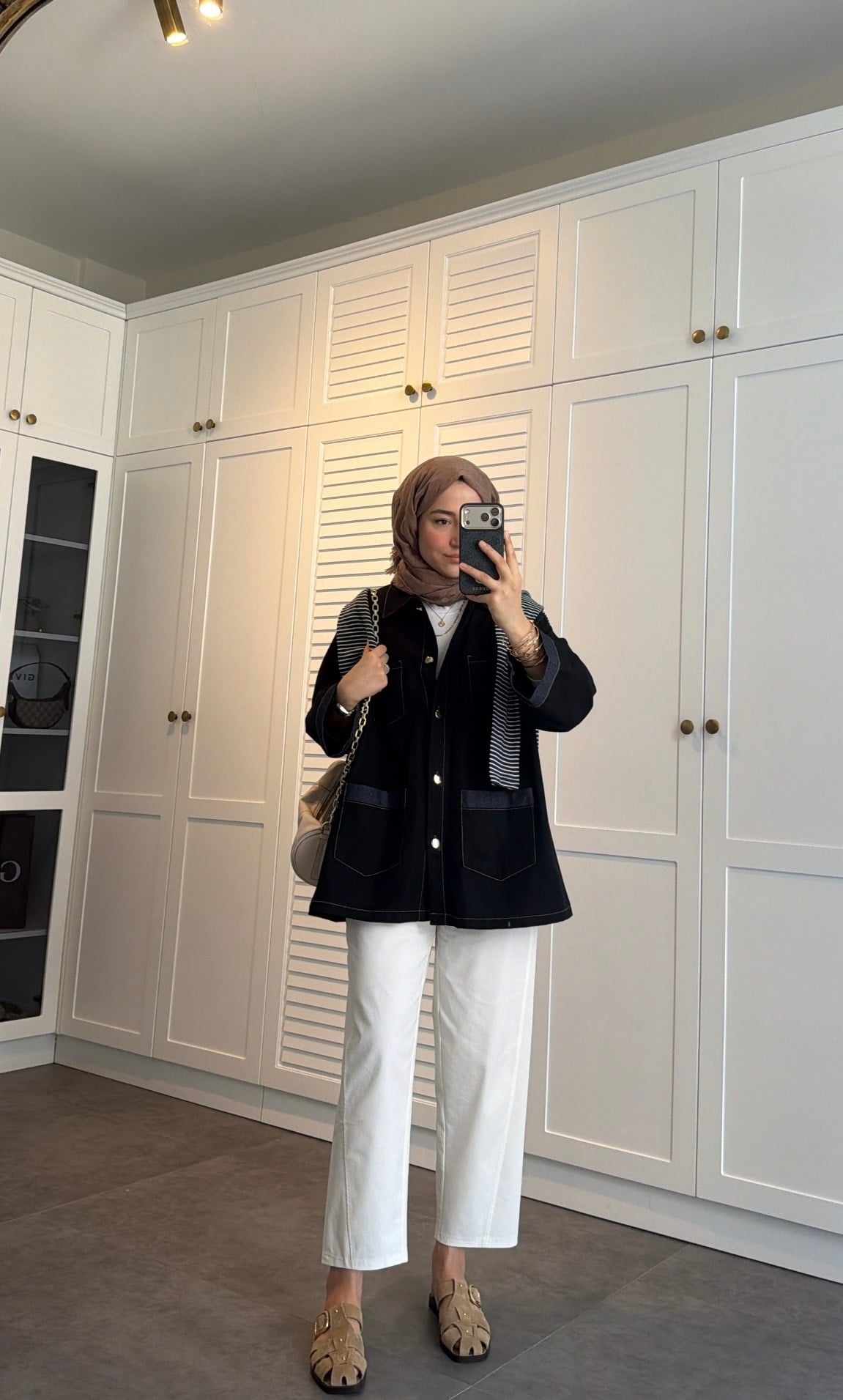Kemerli Garnili Gabardin Takım Siyah