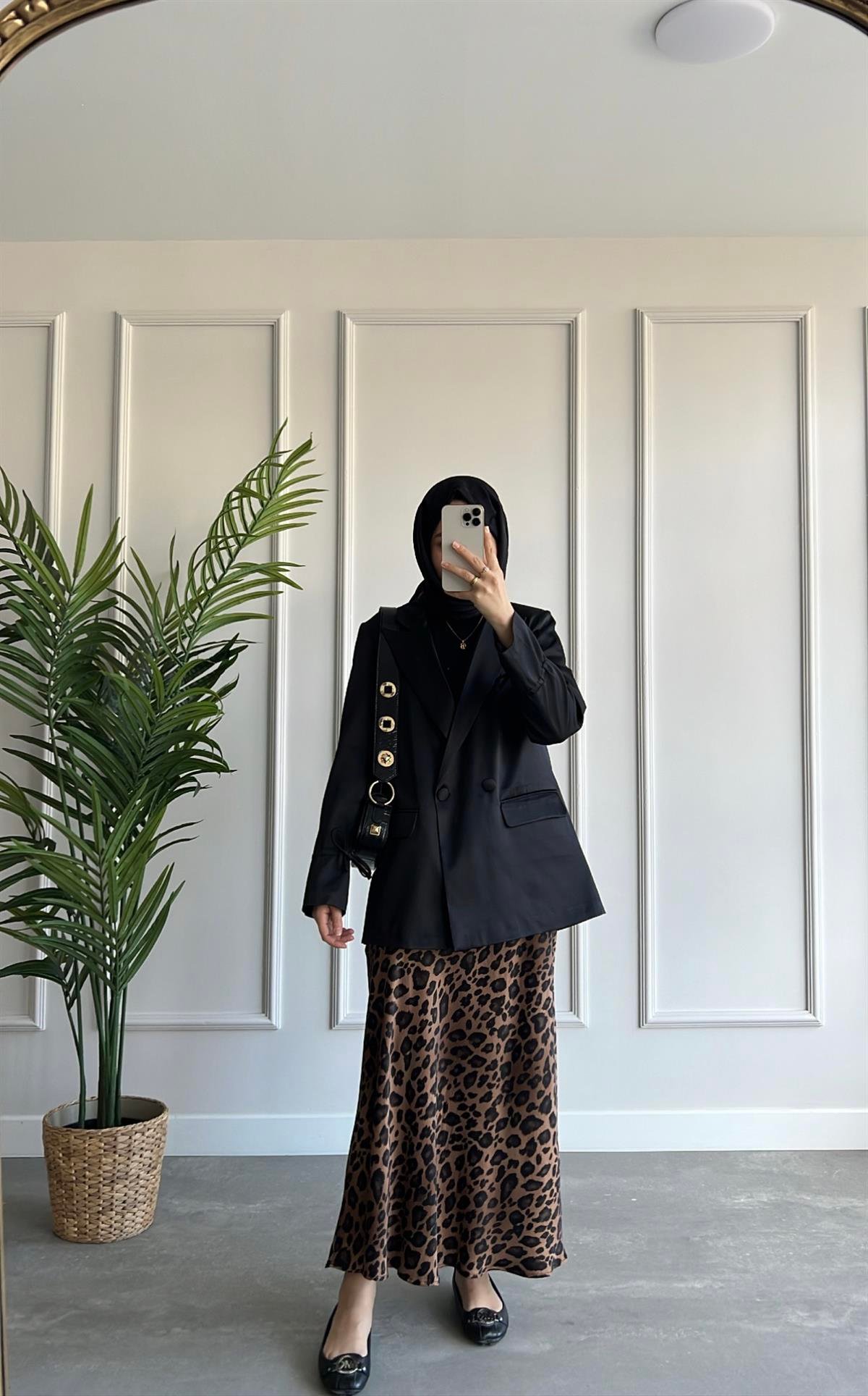 Leopar Desen Saten Etek