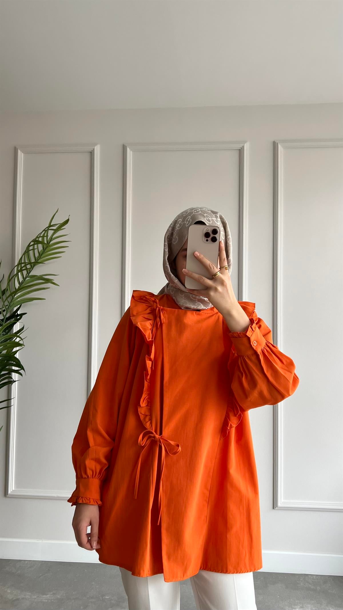 Önden Bağlama Detaylı Gömlek 