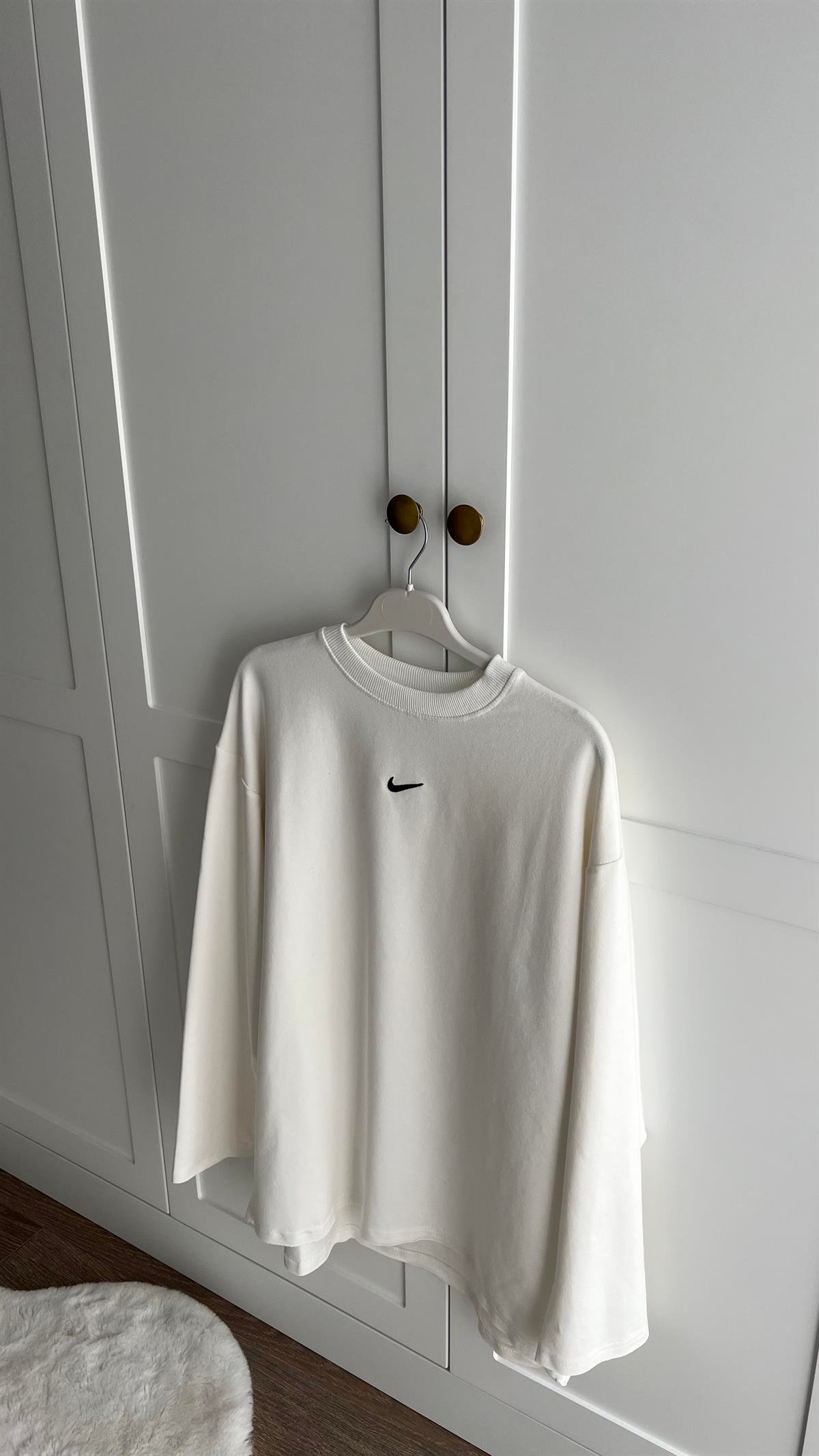 Oversize Basic Sweatshirt 