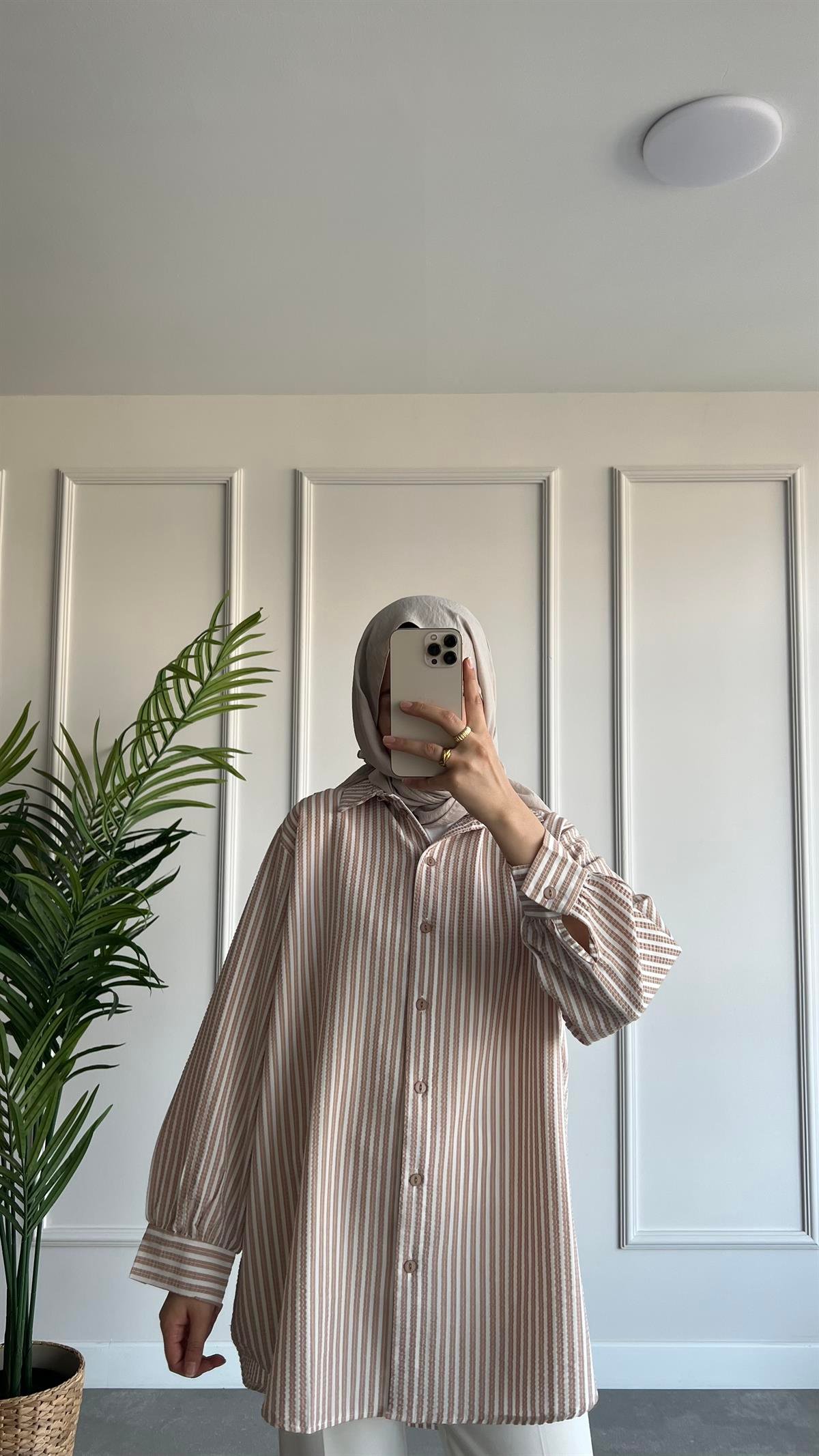 Oversize Çizgili Gofre Gömlek 