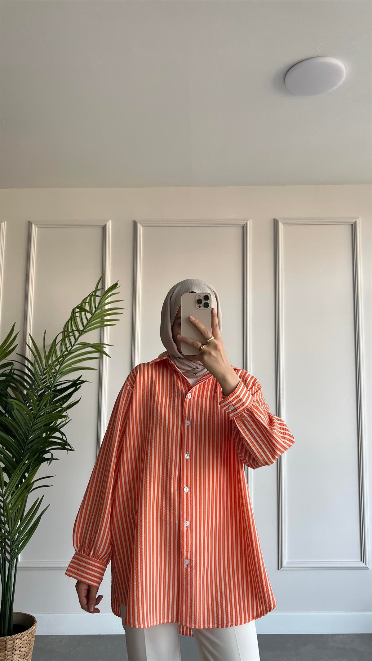 Oversize Çizgili Gofre Gömlek 