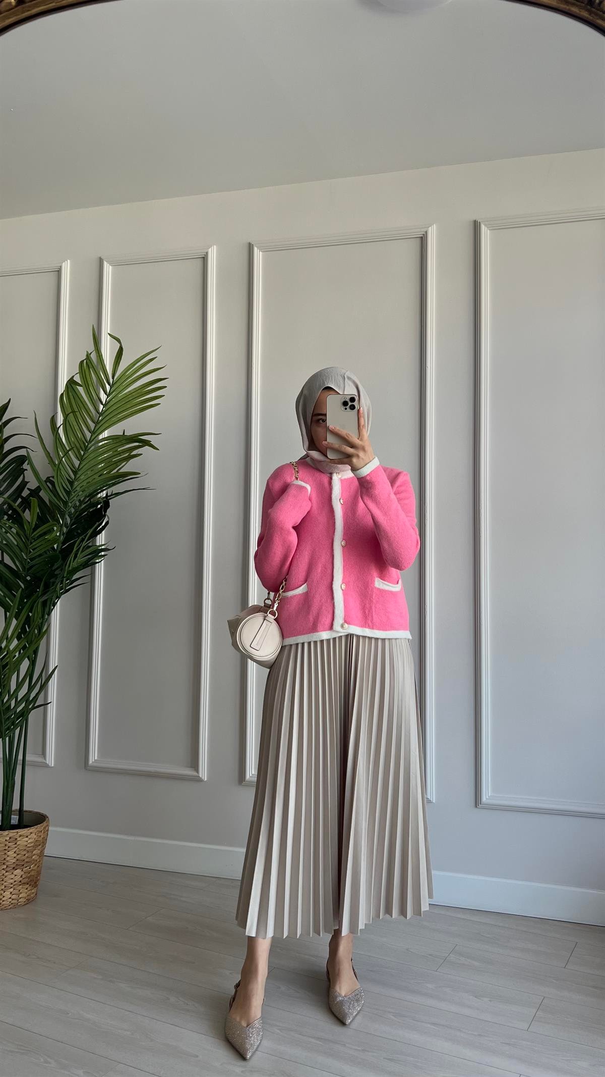 Pembe Triko Hırka 