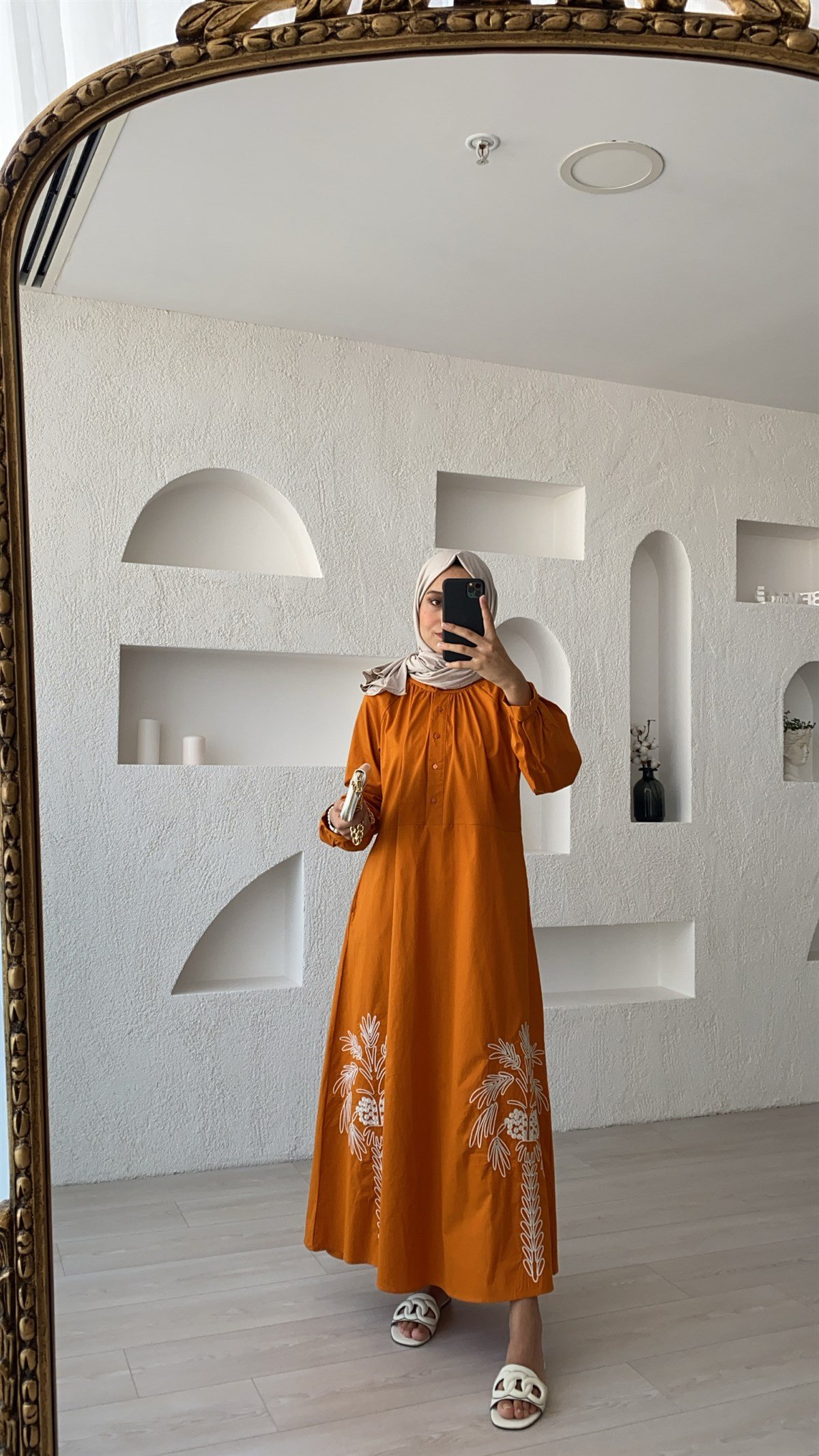 Poplin Nakışlı Elbise
