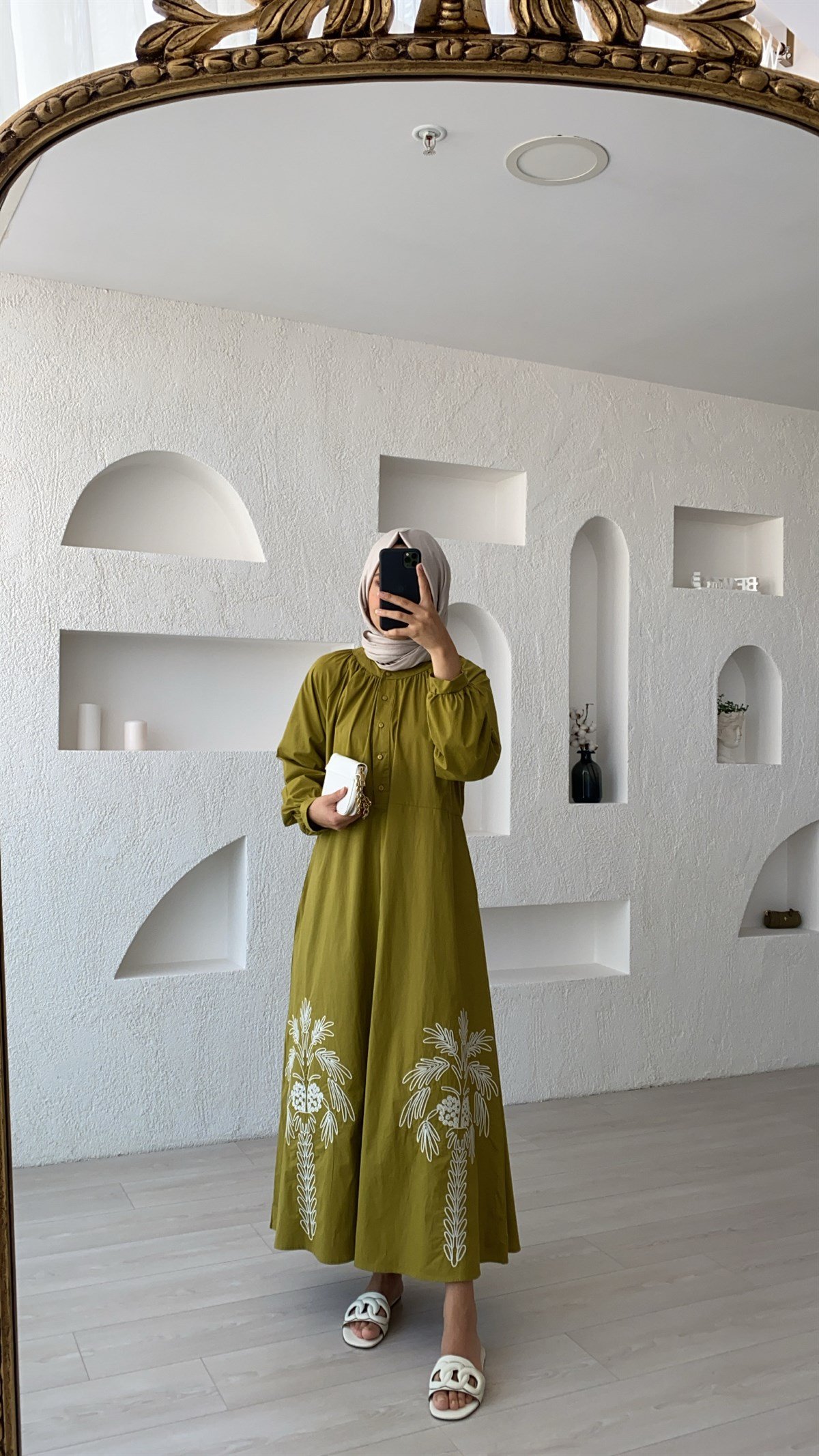 Poplin Nakışlı Elbise