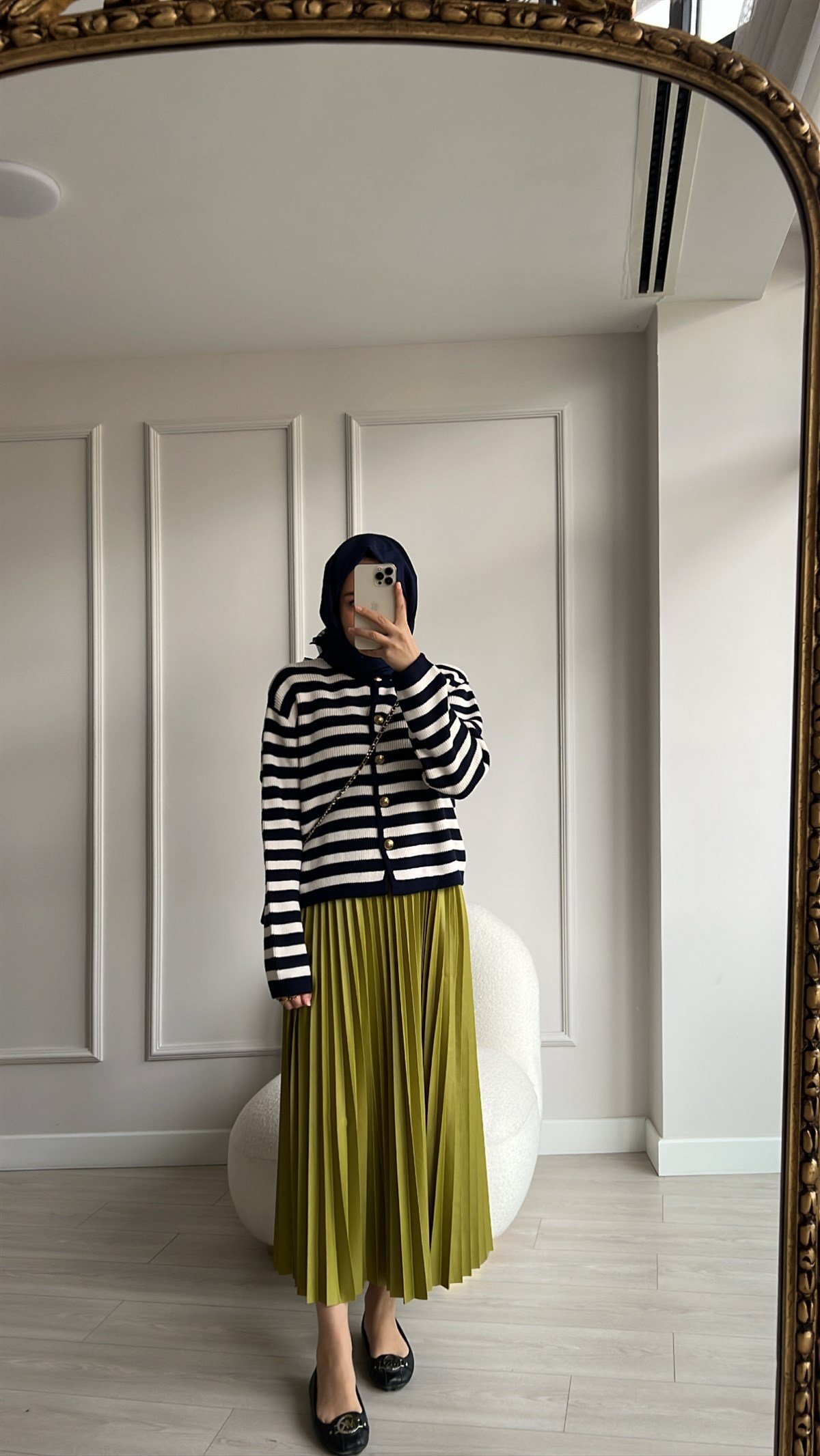 Premium Kalite Çizgili Hırka 