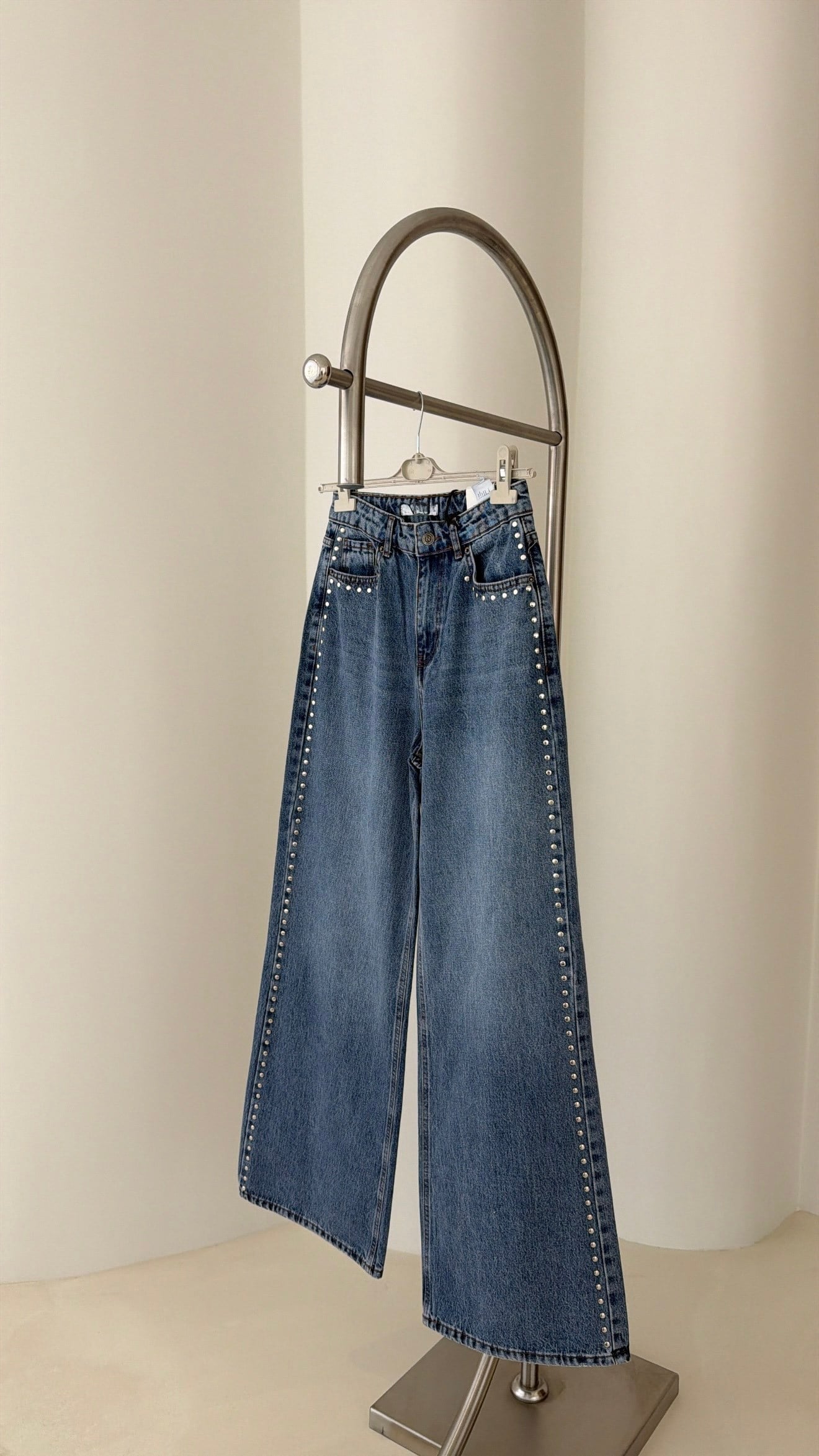 Premium Zımba Tasarım Taşlı Jean