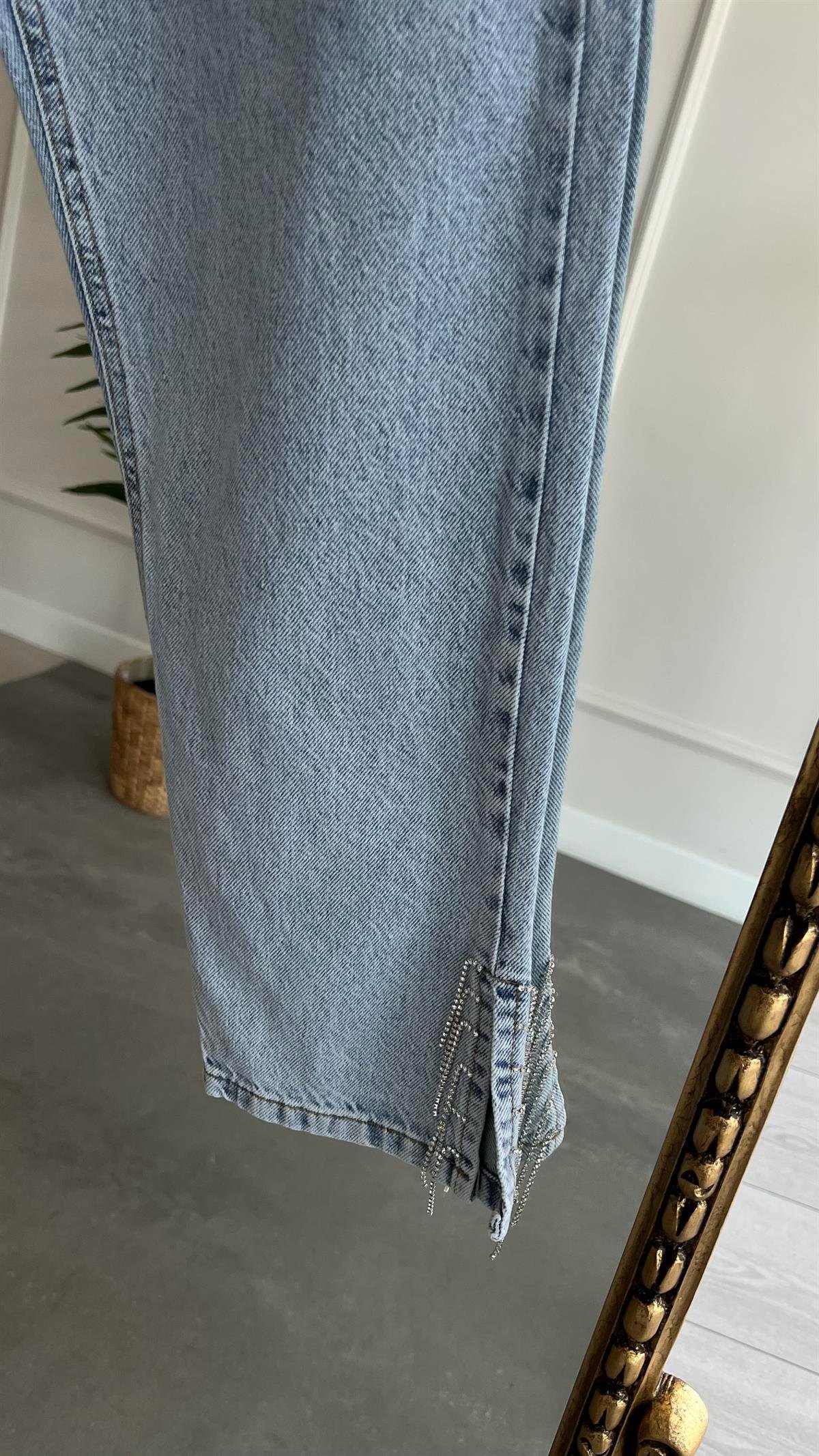 Püskül Detaylı Premium Jean 