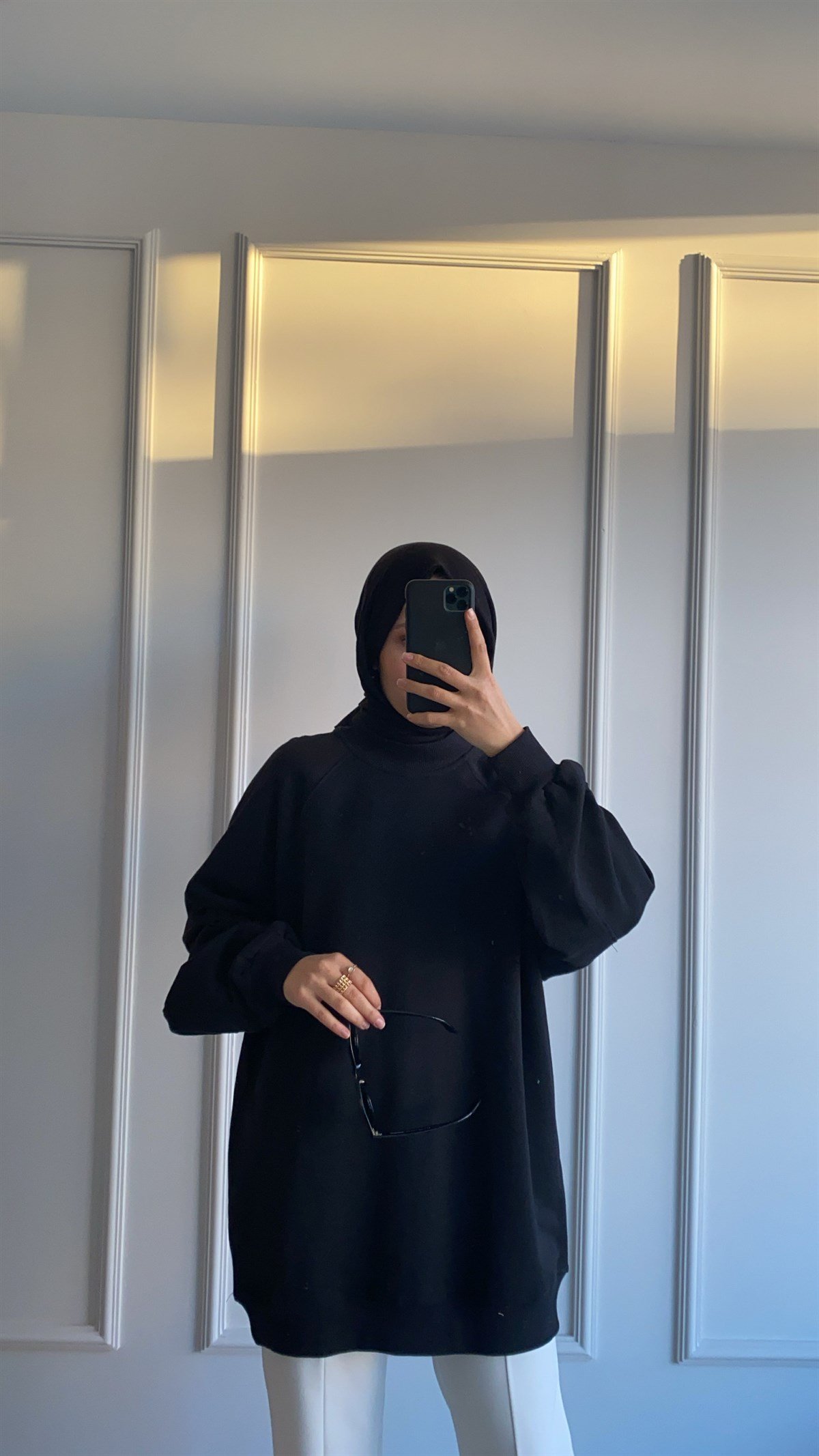 Reglan Kol Siyah Sweatshirt