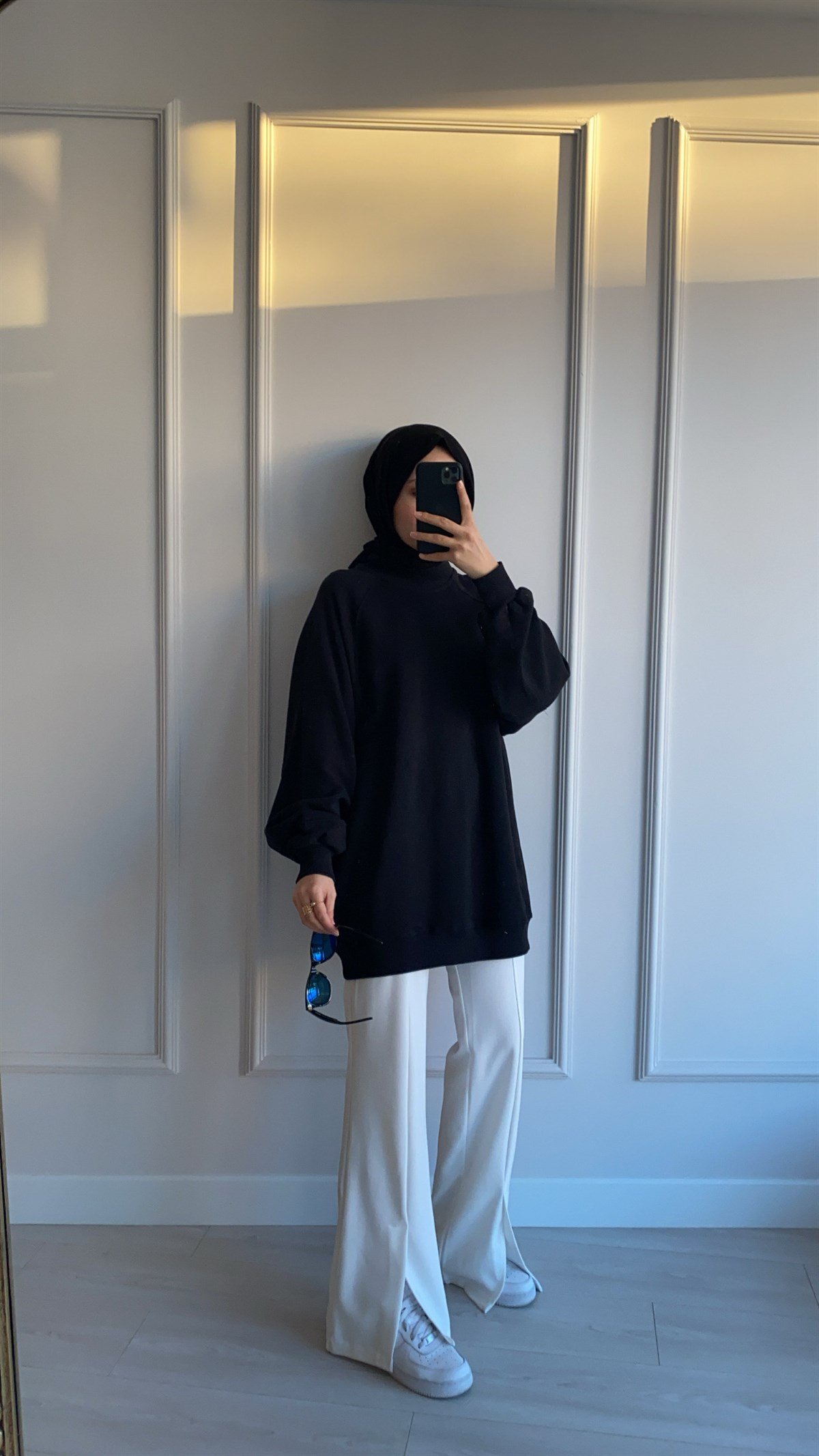 Reglan Kol Siyah Sweatshirt