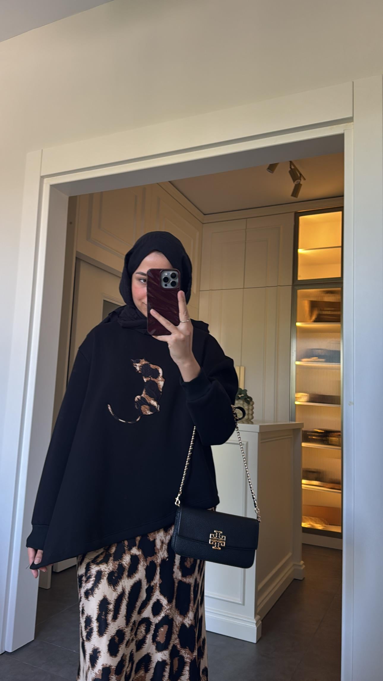 Saten Etekli Leopar Takım Siyah