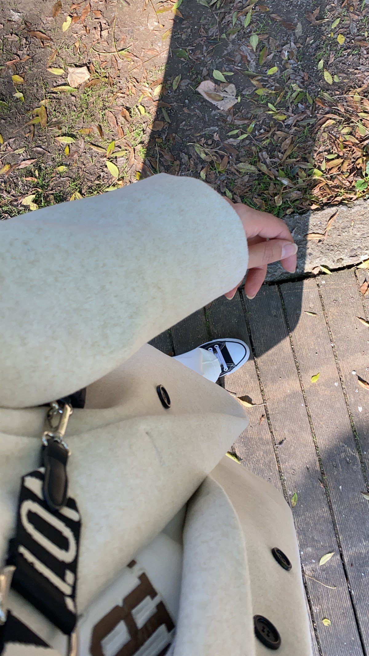 Siyah Düğmeli Taş Oversize Kaban