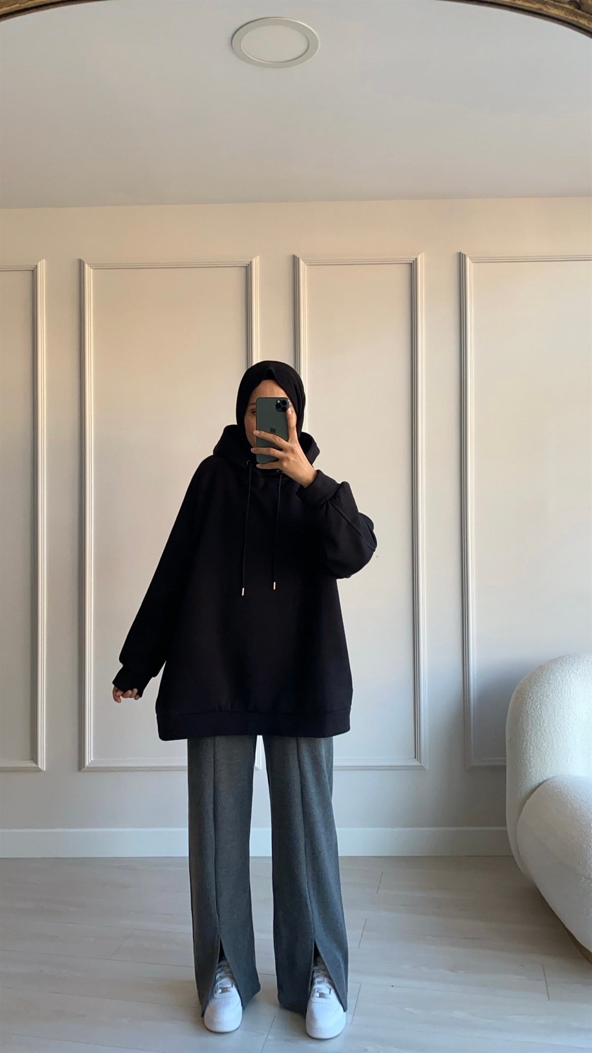 Siyah Şardonlu Sweatshirt 