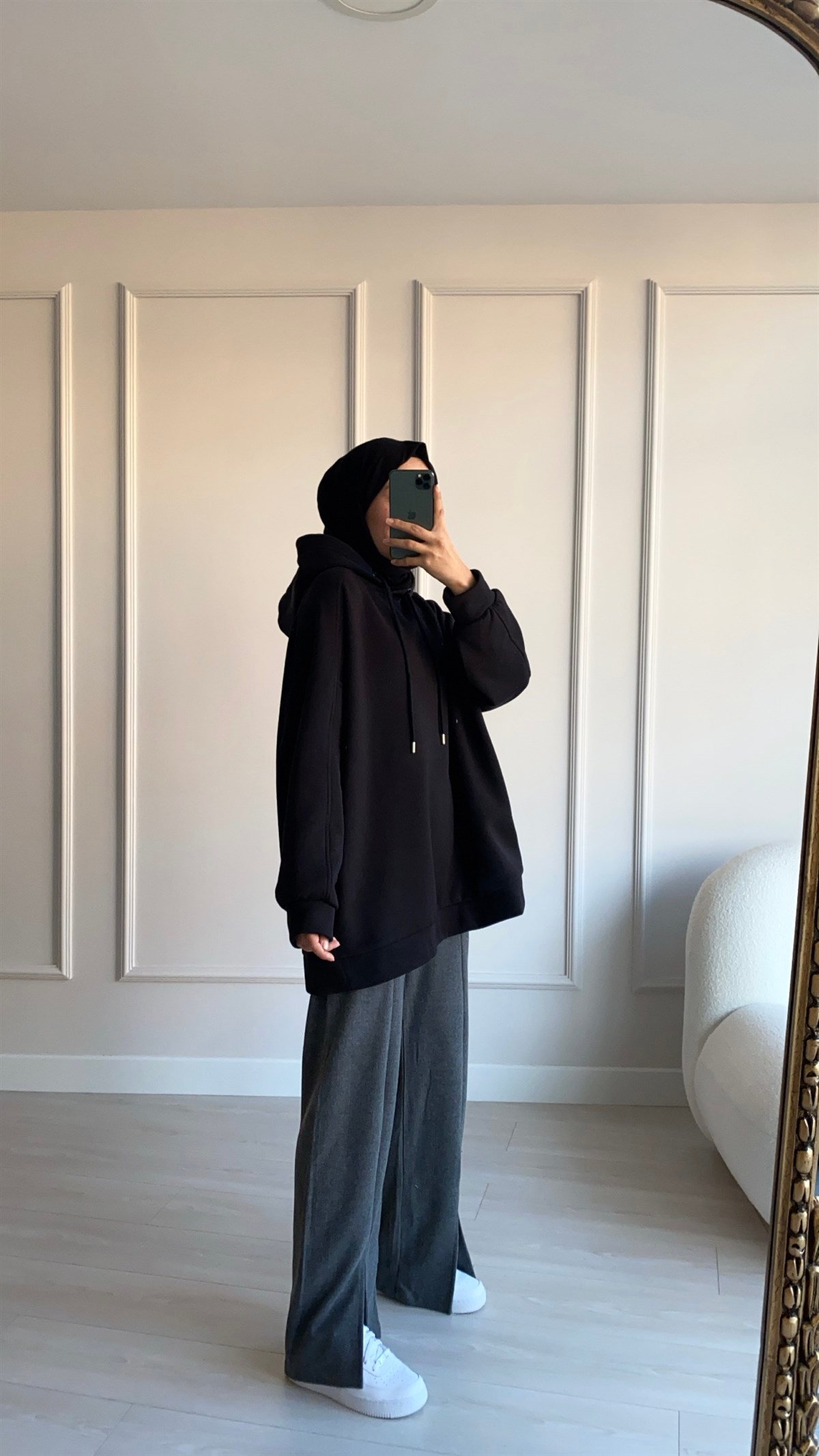 Siyah Şardonlu Sweatshirt 